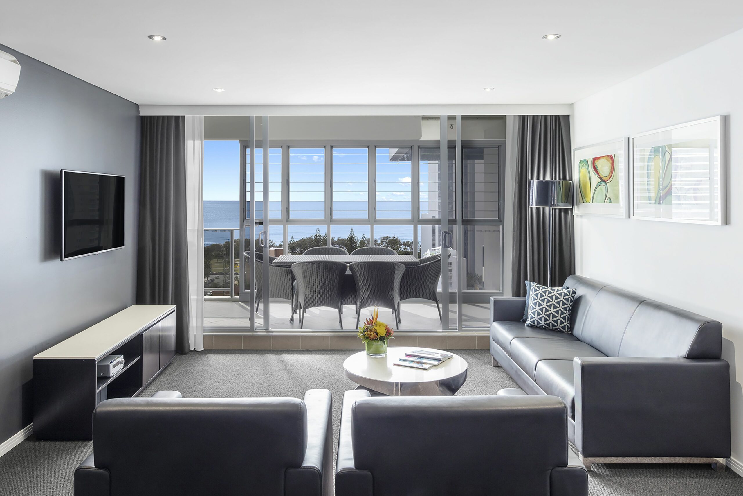 Meriton Suites Broadbeach, Gold Coast