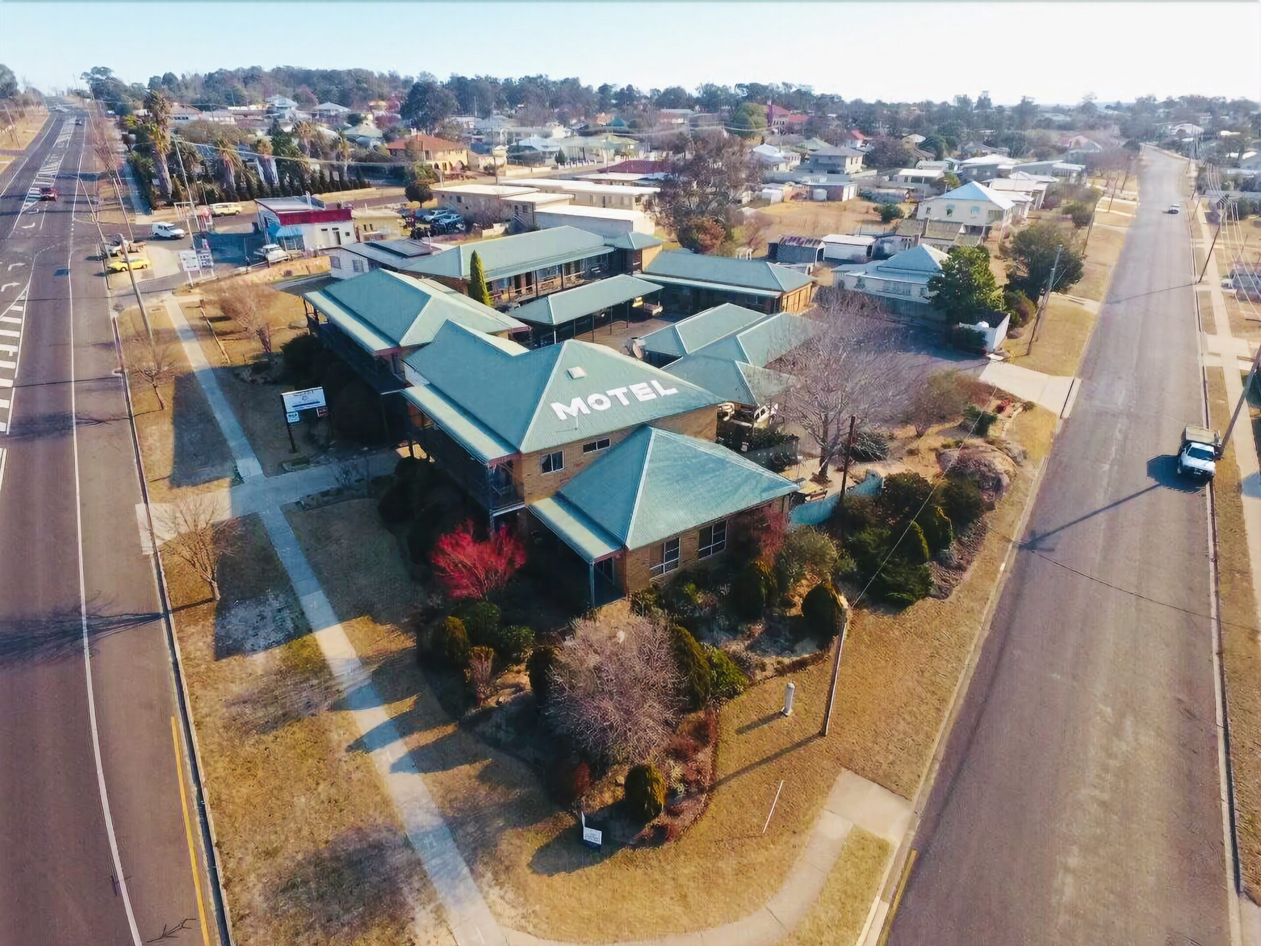 The Vines Motel and Cottages