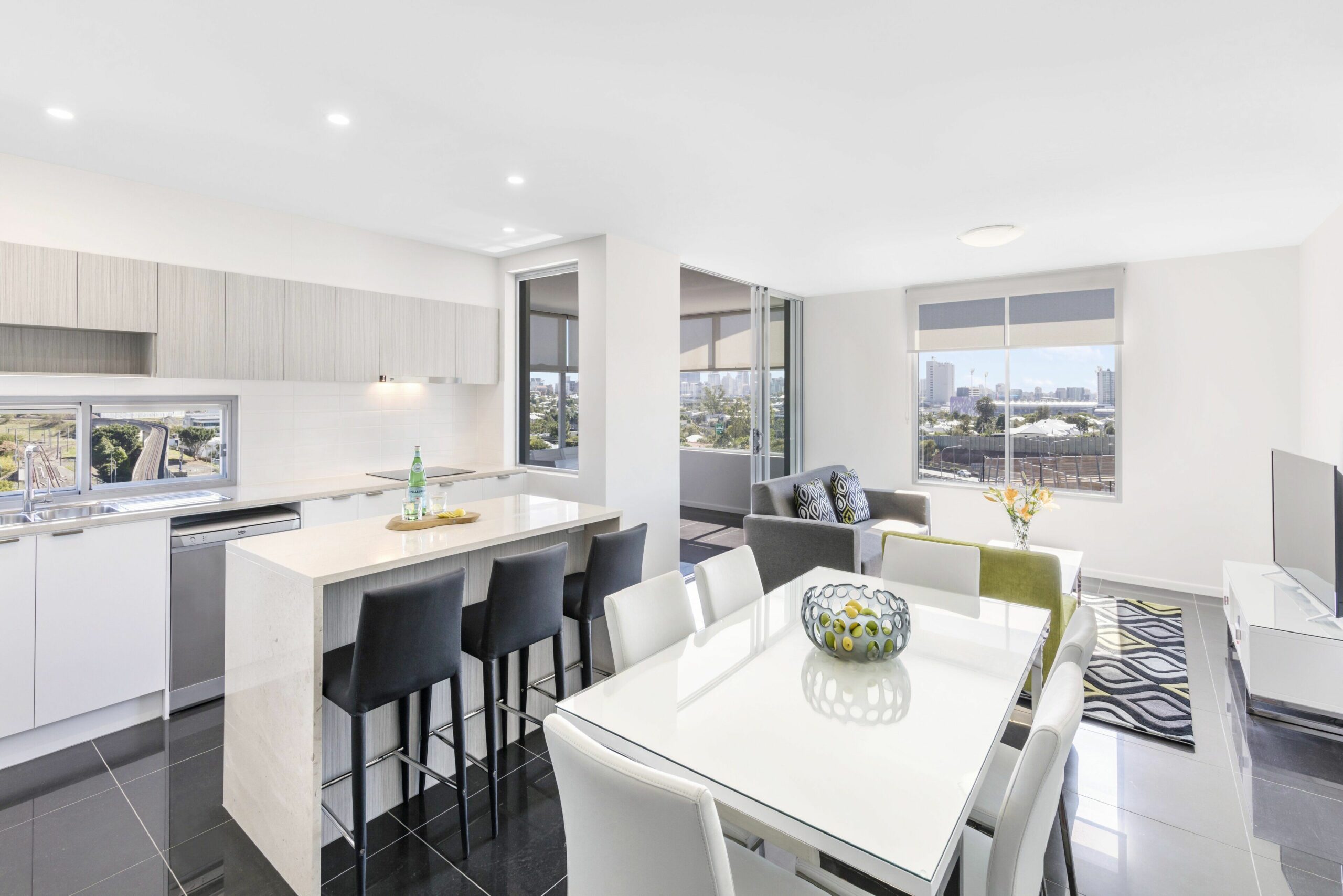 Oaks Brisbane Woolloongabba Suites