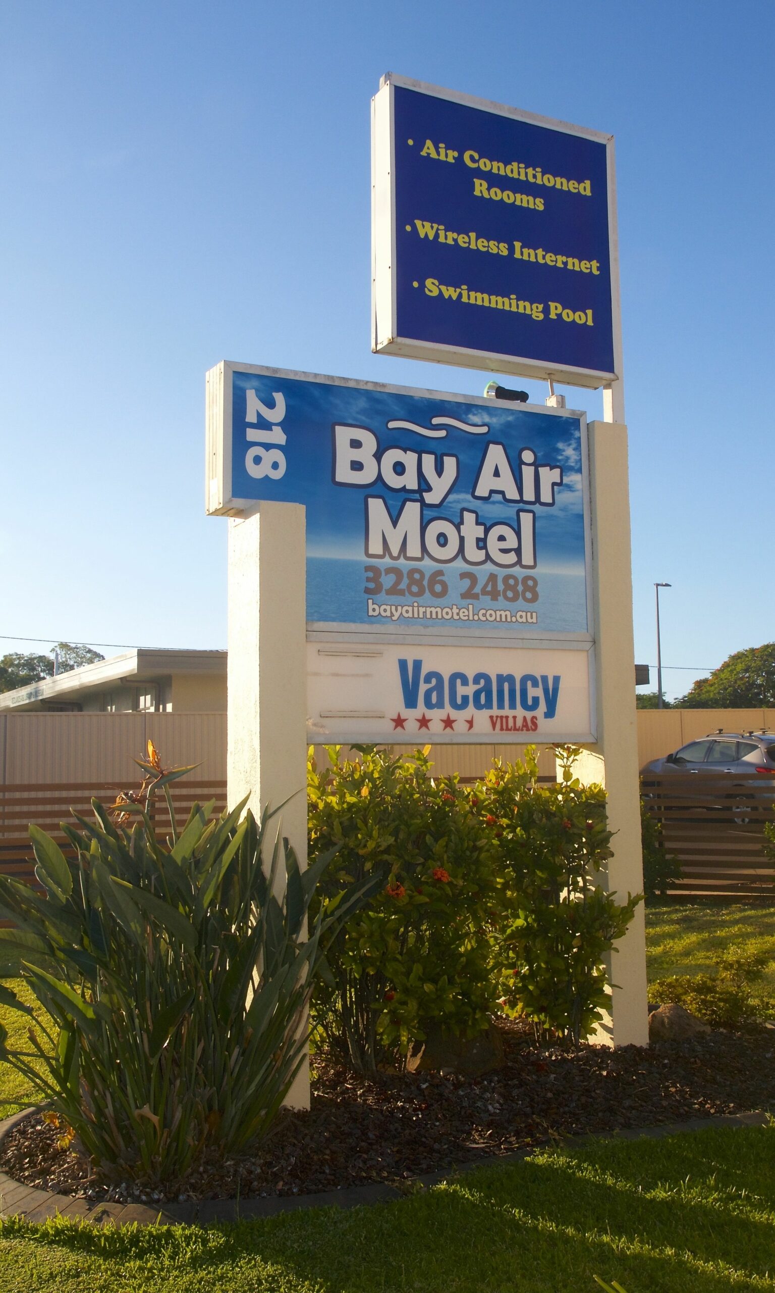 Bay Air Motel