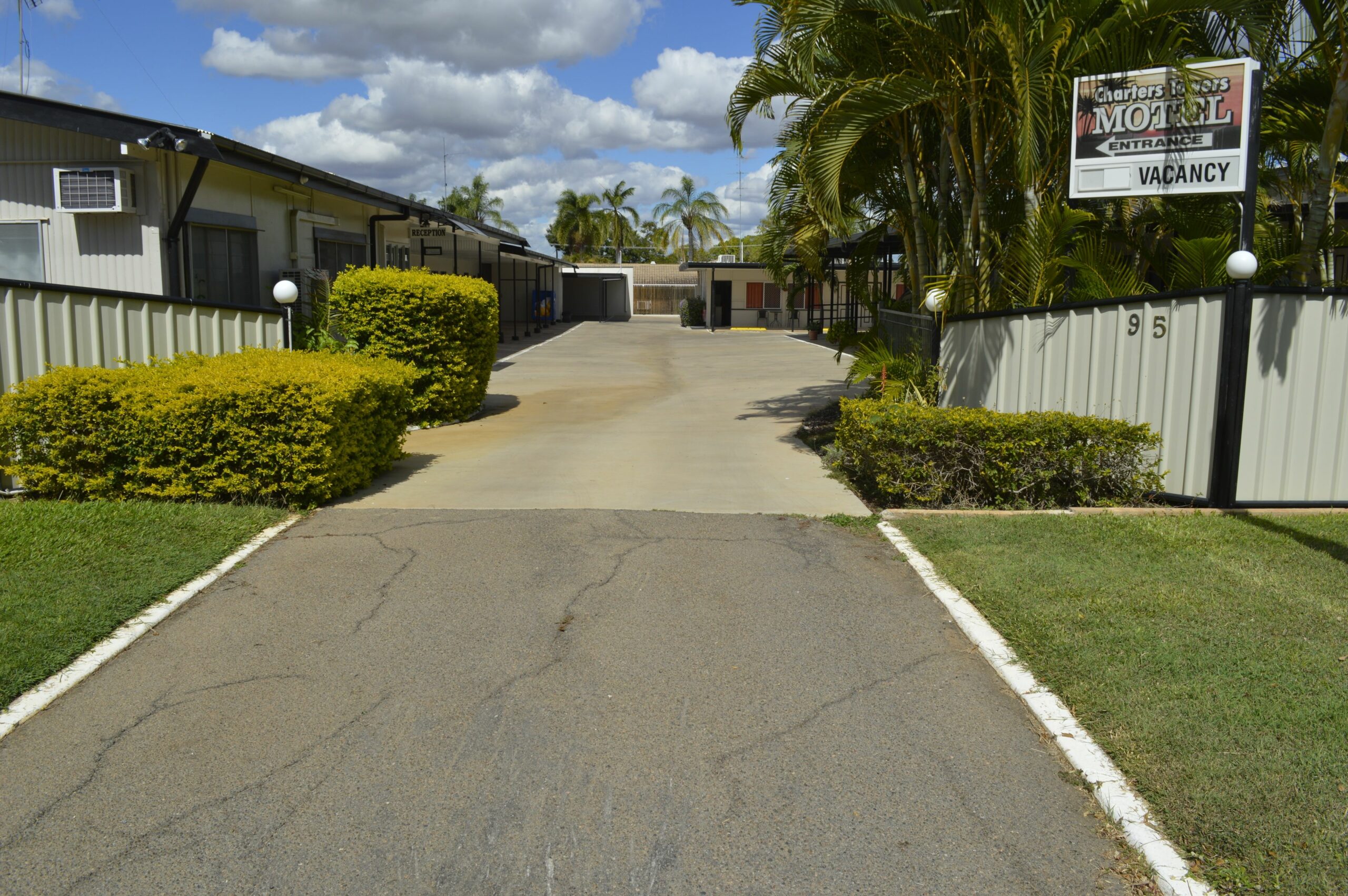 Charters Towers Motel