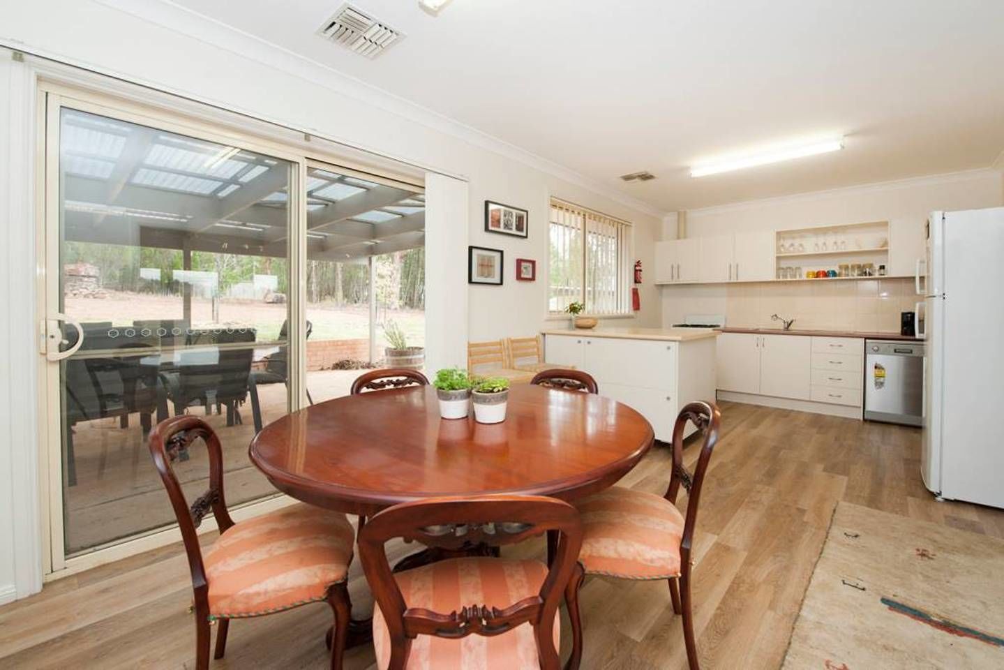 Peppertree Hill Luxury Farm Accomodation