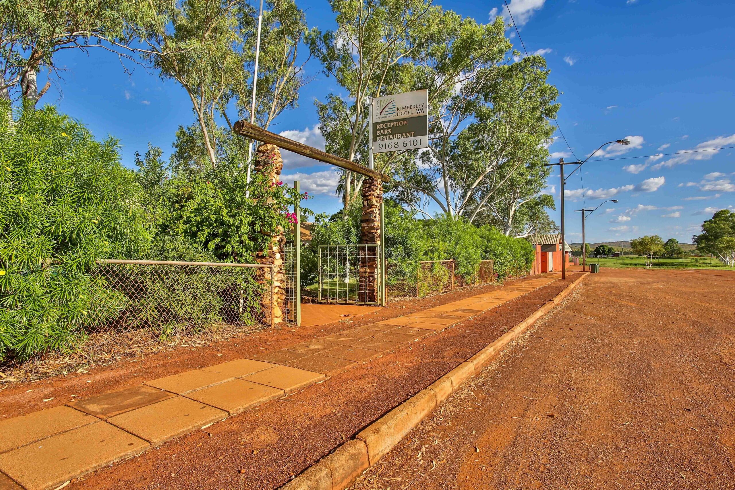 Kimberley Hotel Halls Creek