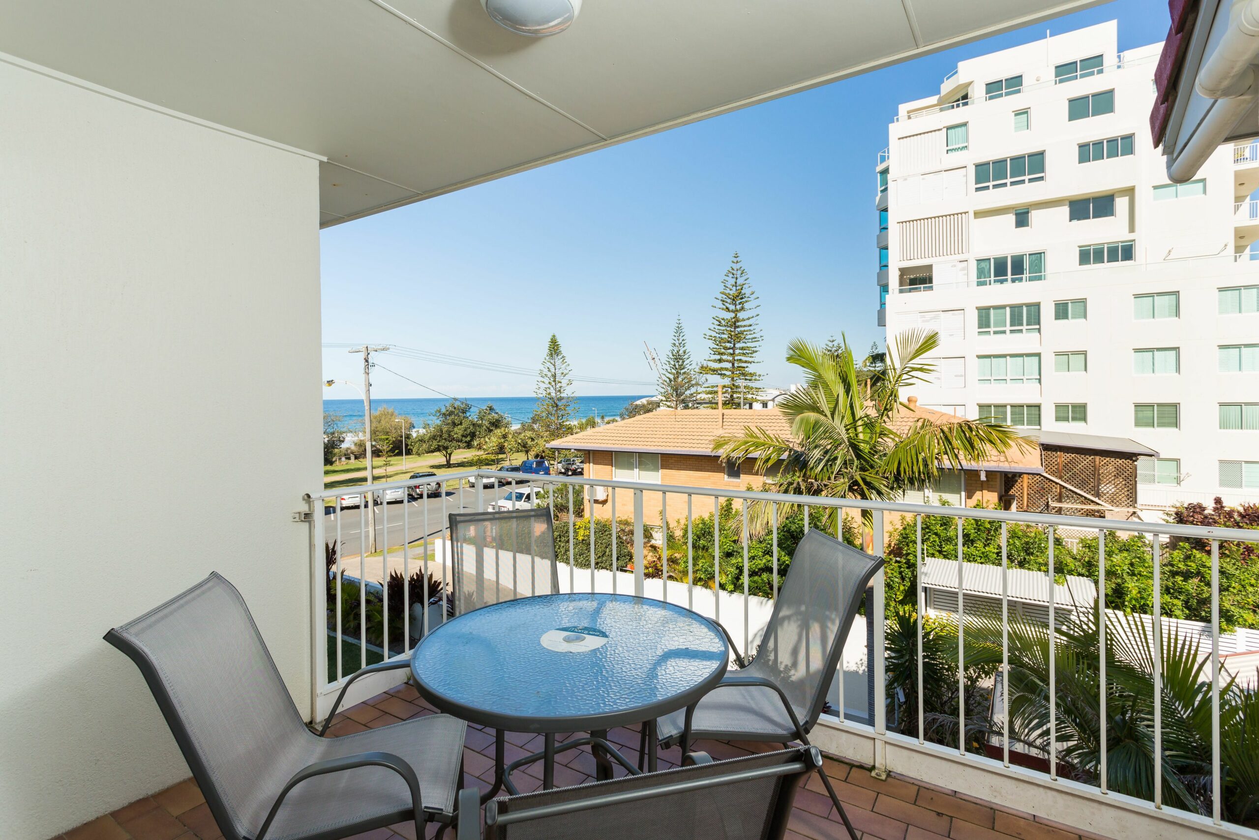 Burleigh Point Holiday Apartments