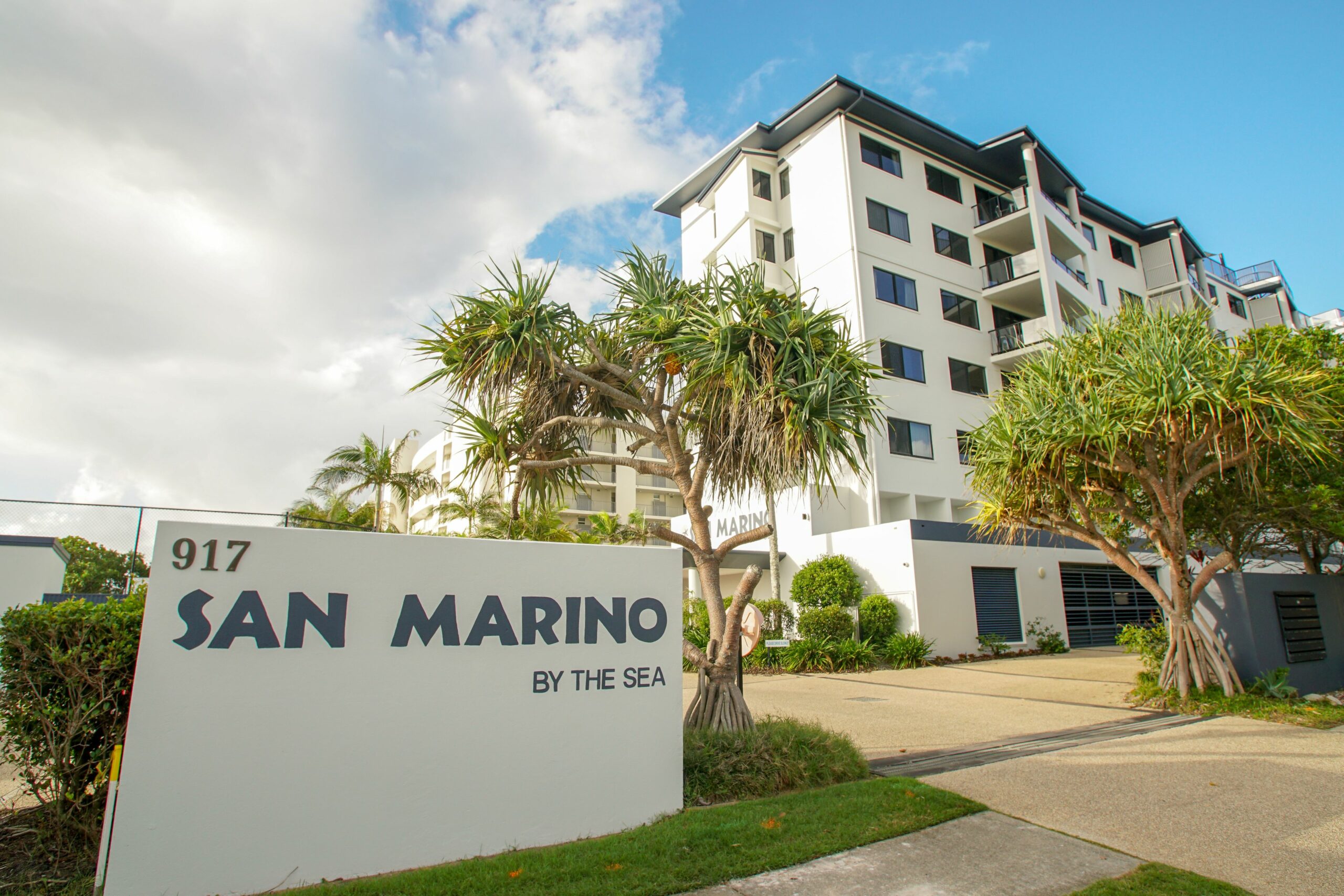 San Marino By The Sea Apartments