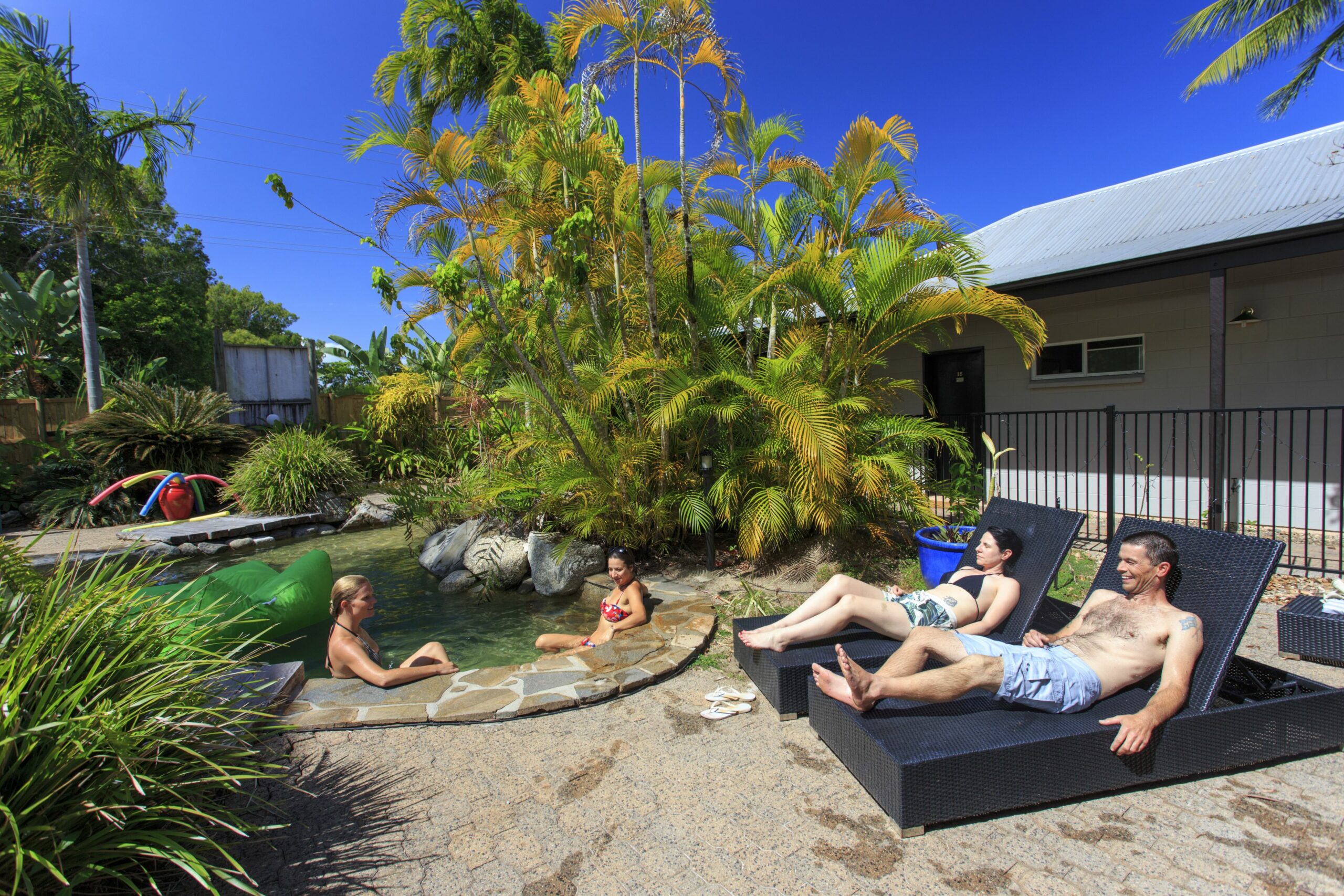 Coral Beach Lodge