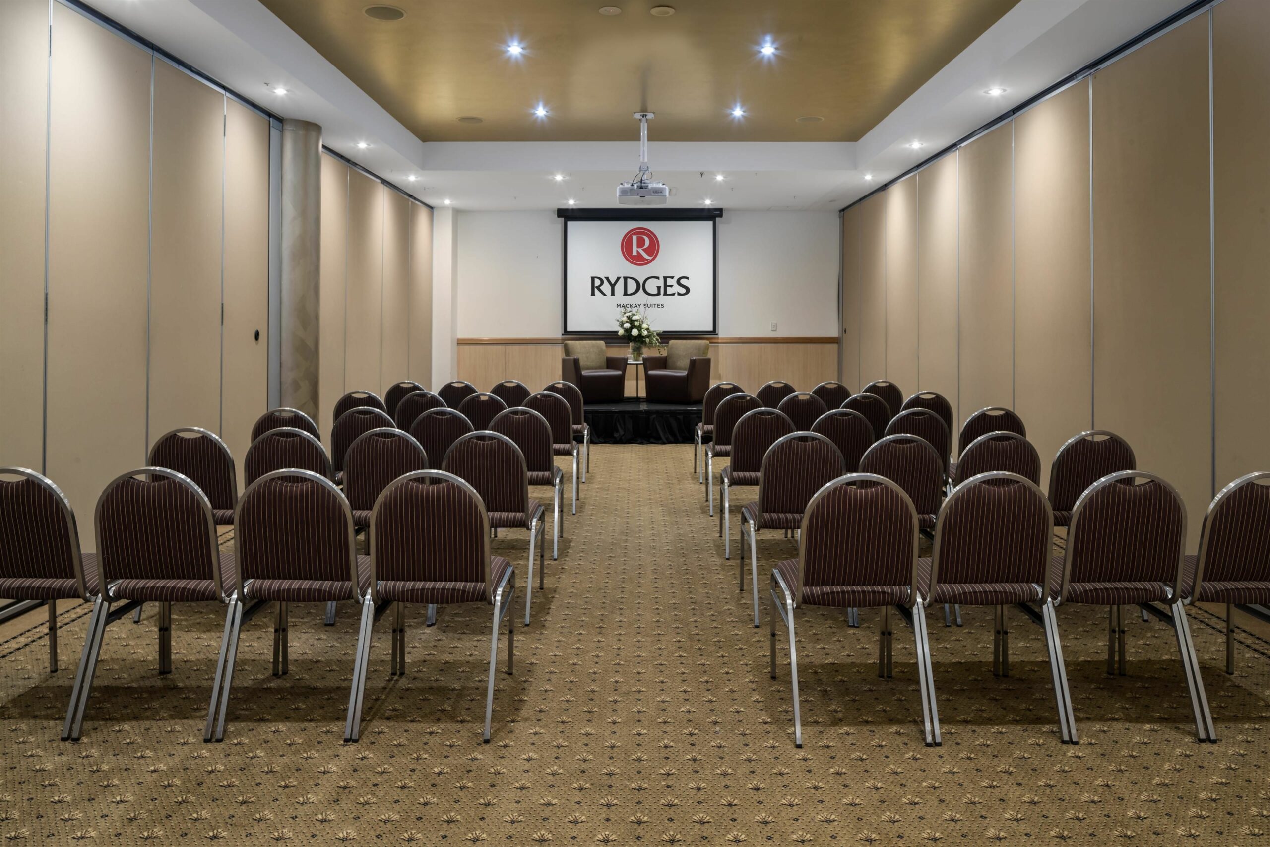 Rydges Mackay Suites