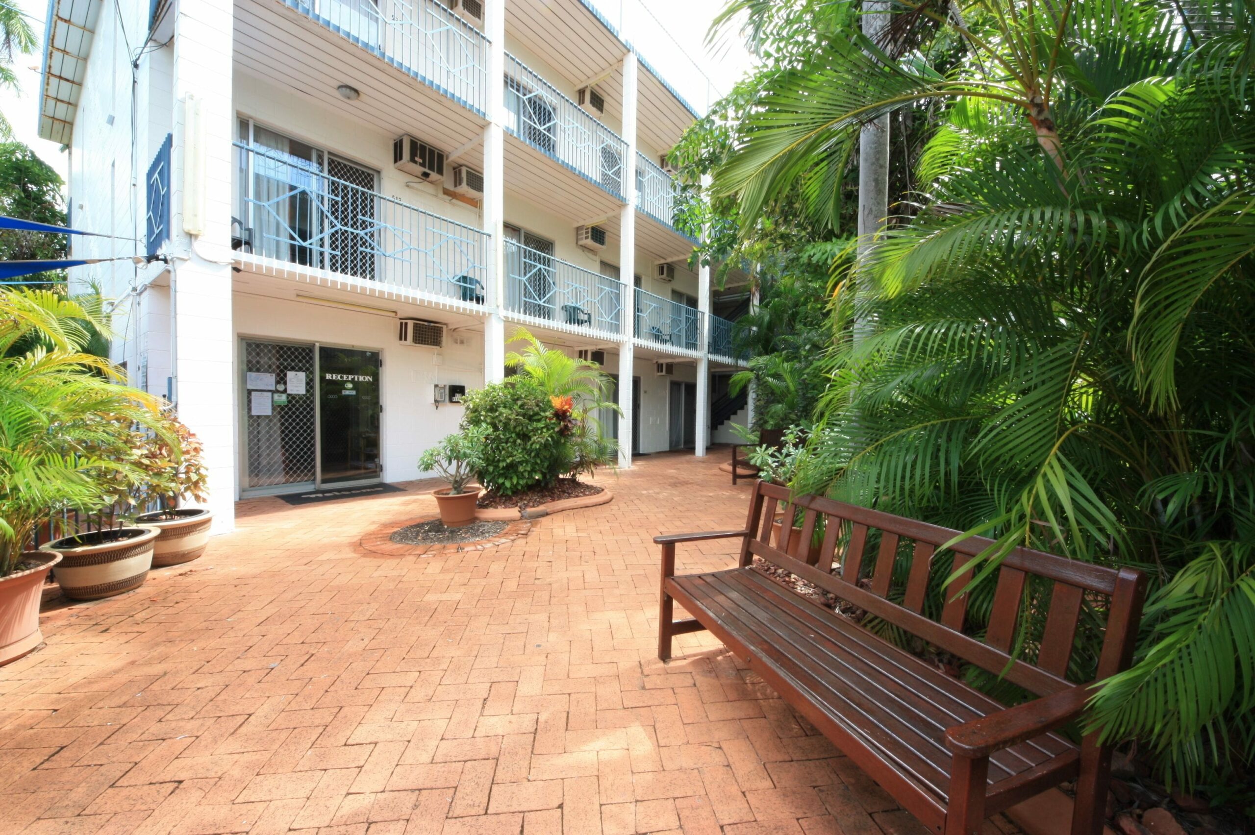 Coconut Grove Holiday Apartments