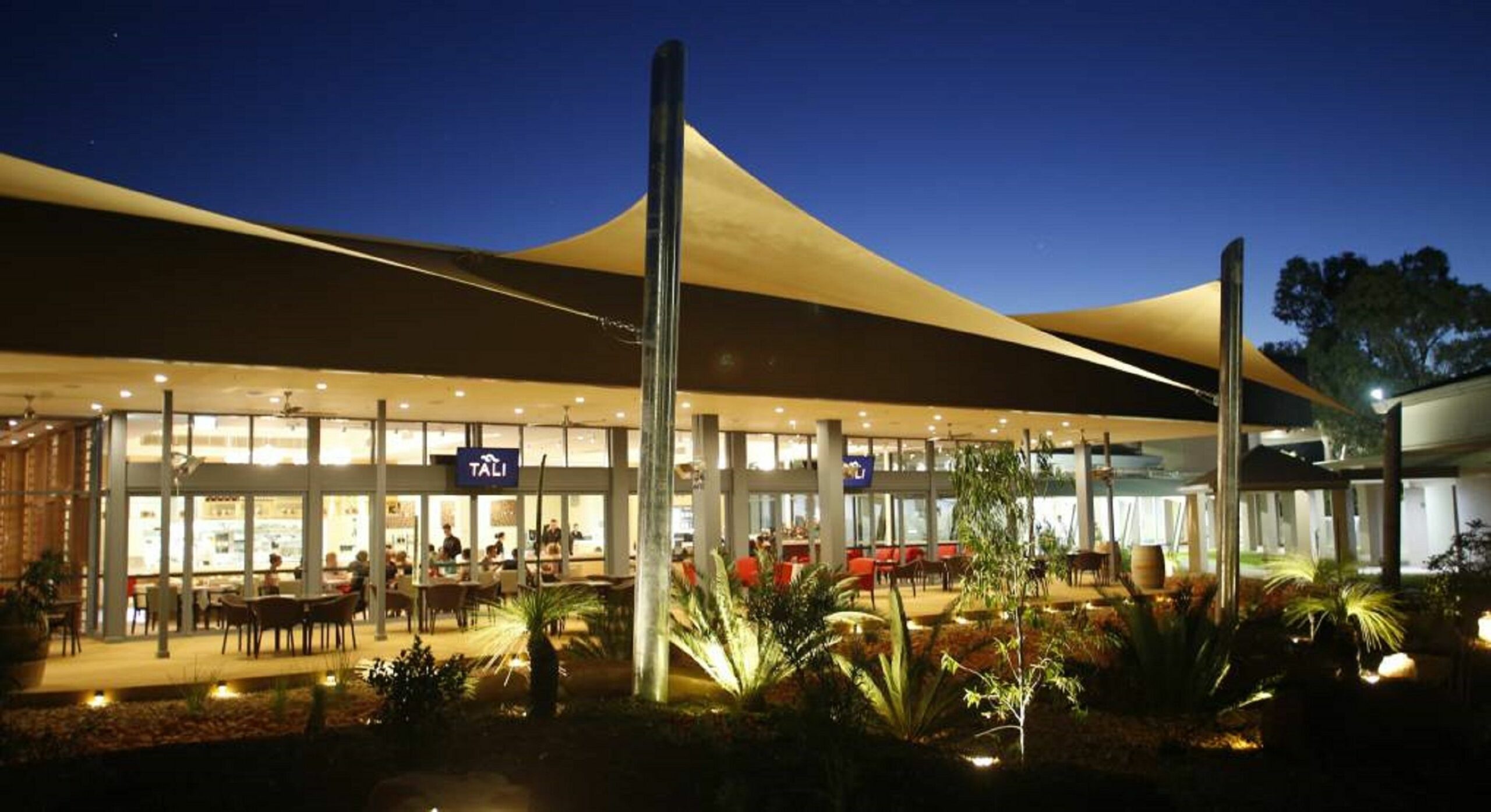 Crowne Plaza Alice Springs Lasseters