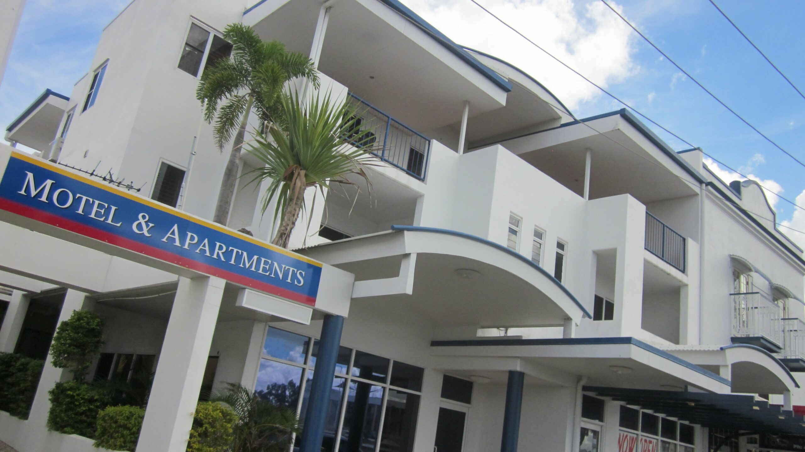 The Cosmopolitan Motel and Serviced Apartments