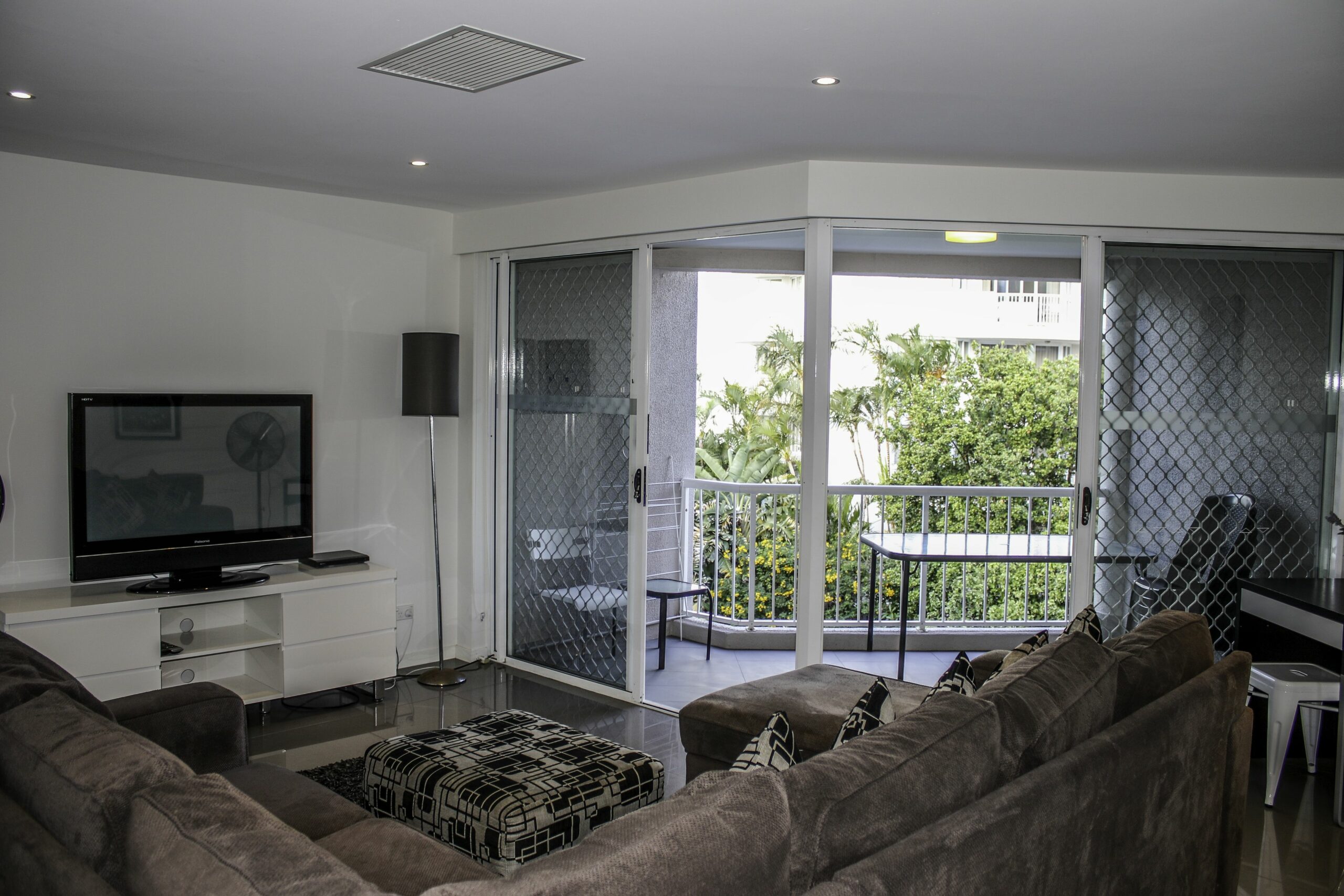 Surfers Beach Holiday Apartments