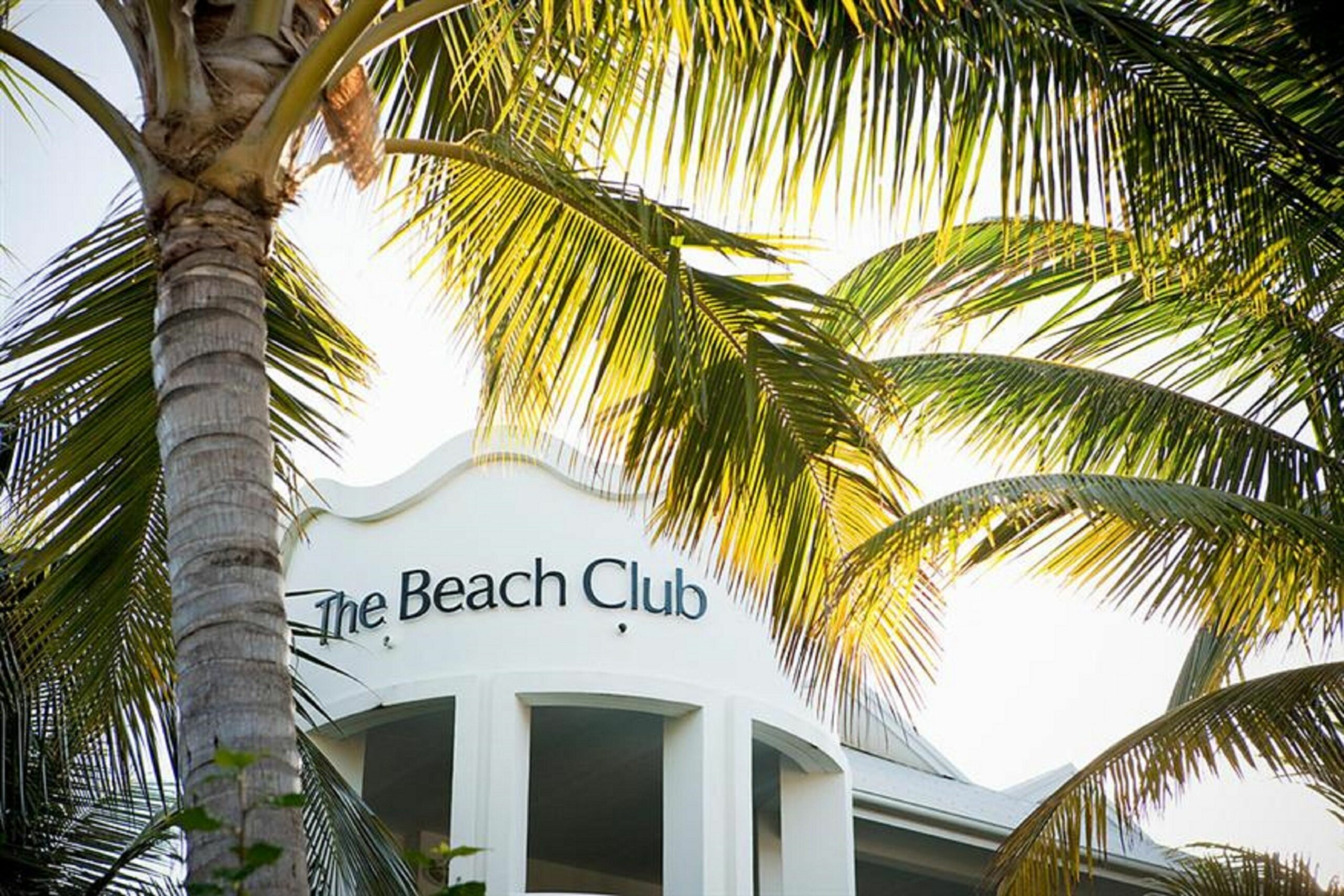 Beach Club Port Douglas 3 Bedroom Luxury Apartment