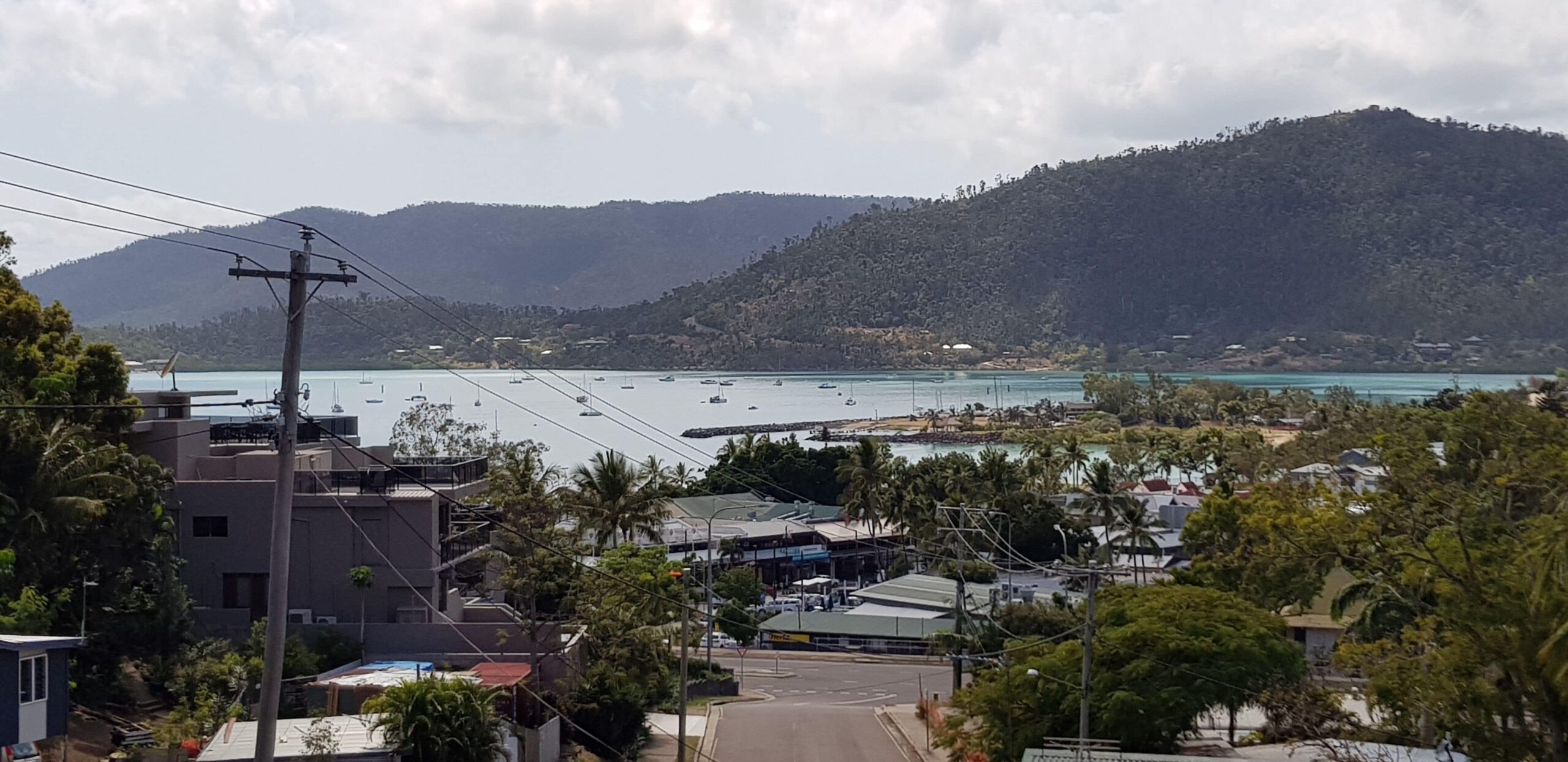 Beach House on Begley - Airlie Beach