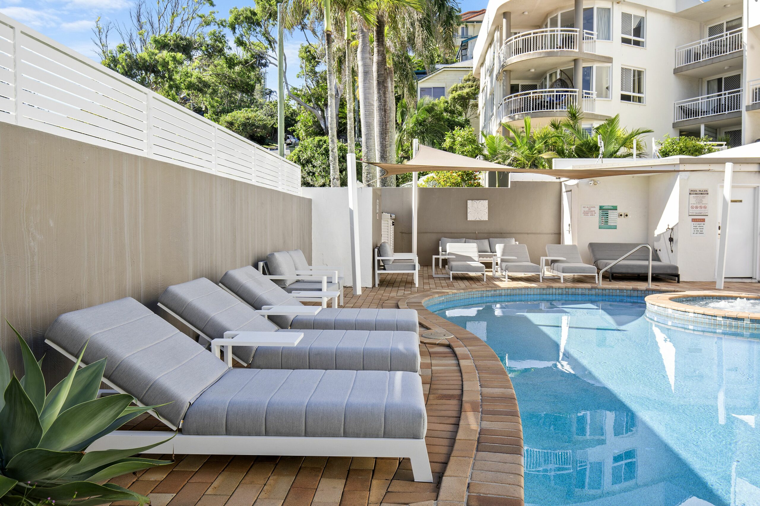 Kirra Palms Holiday Apartments