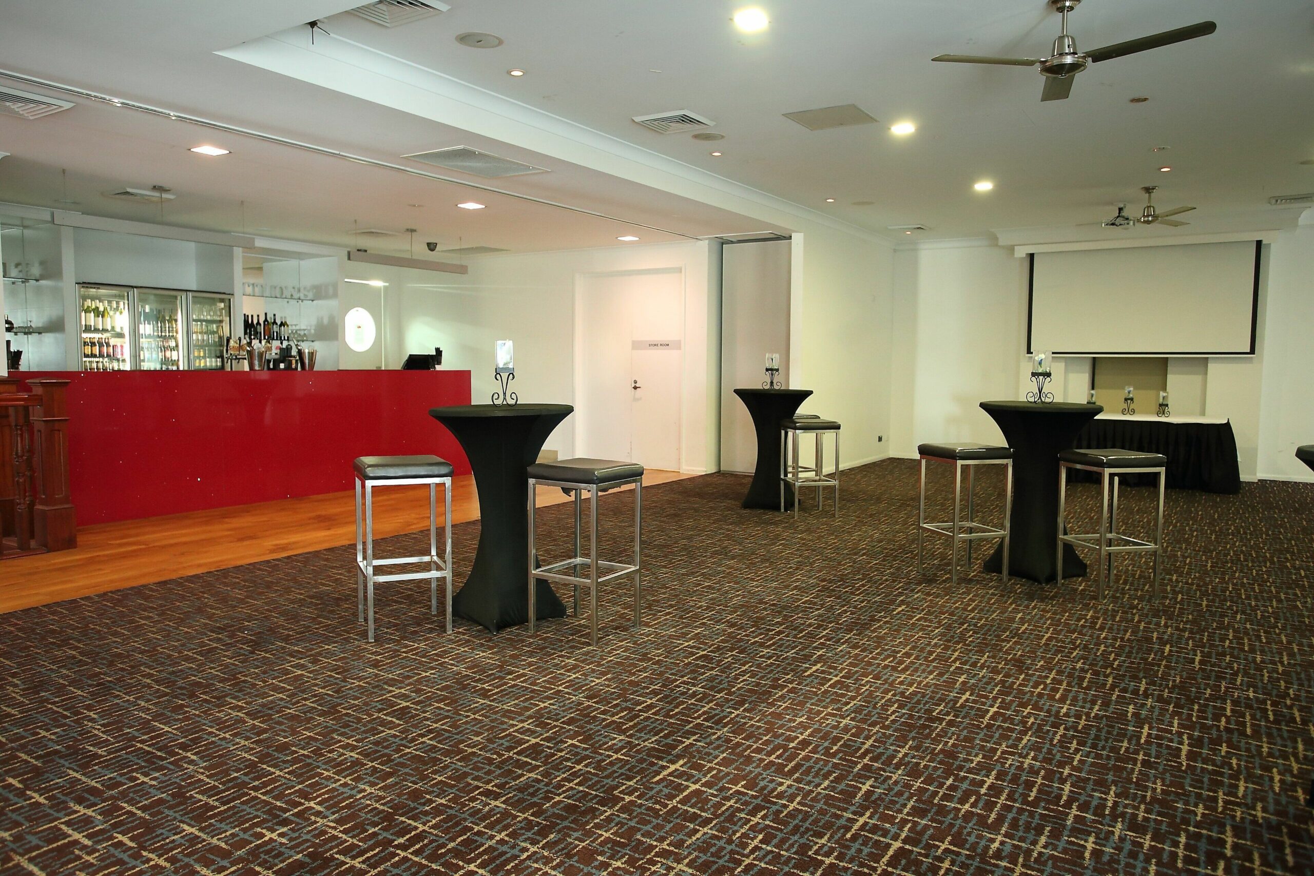 Oaks Townsville Metropole Hotel