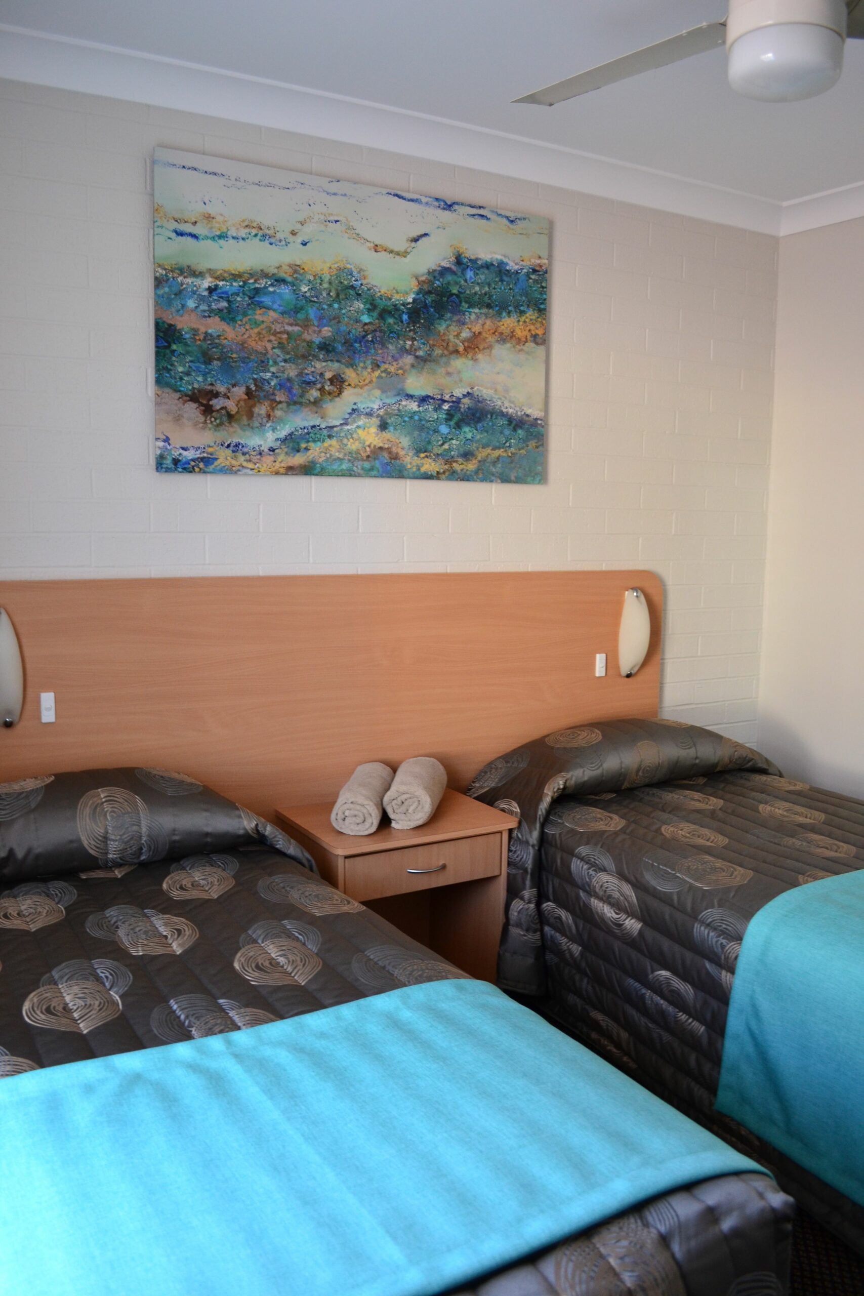 Cattleman's Country Motor Inn & Serviced Apartments