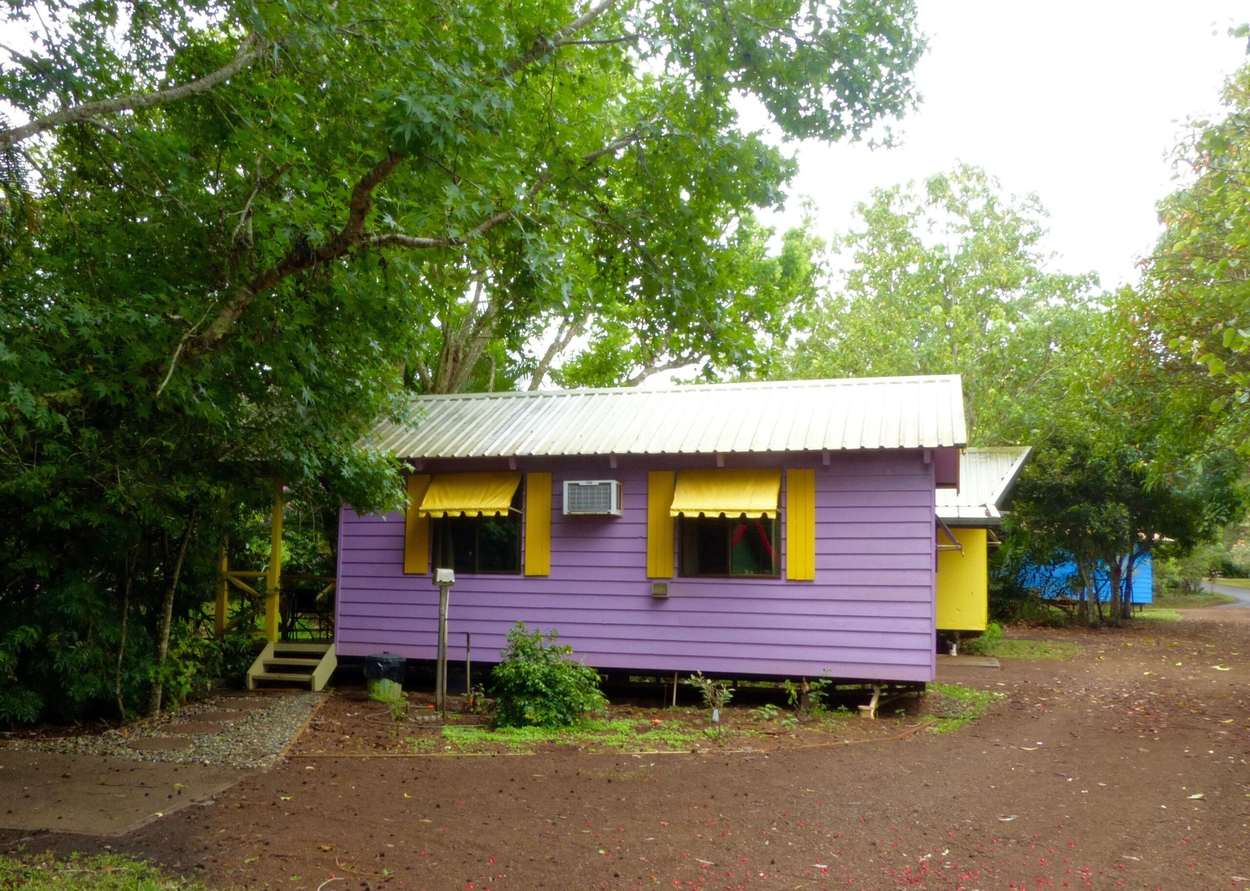 Lake Eacham Tourist Park & Self Contained Cabins