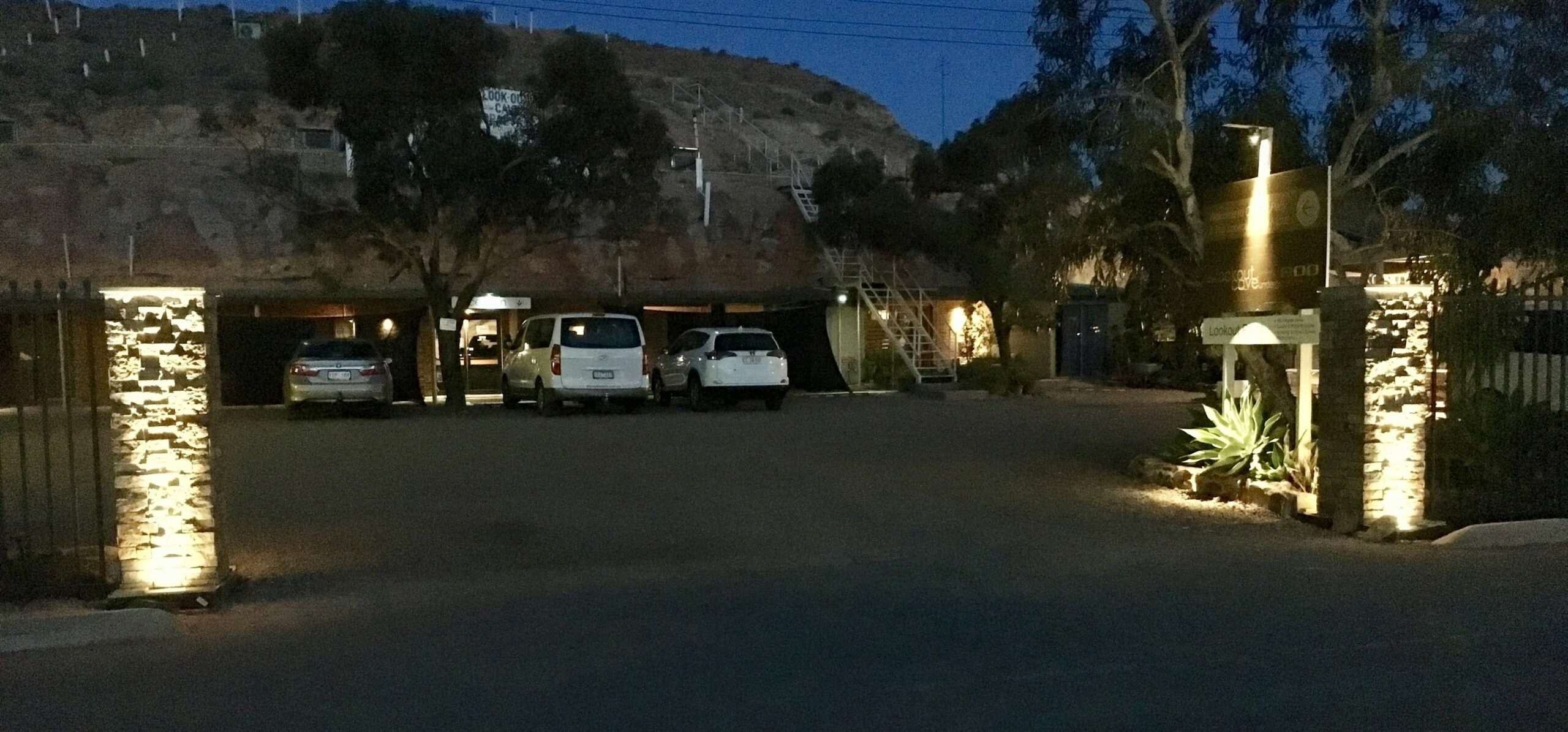 The Lookout Cave Underground Motel