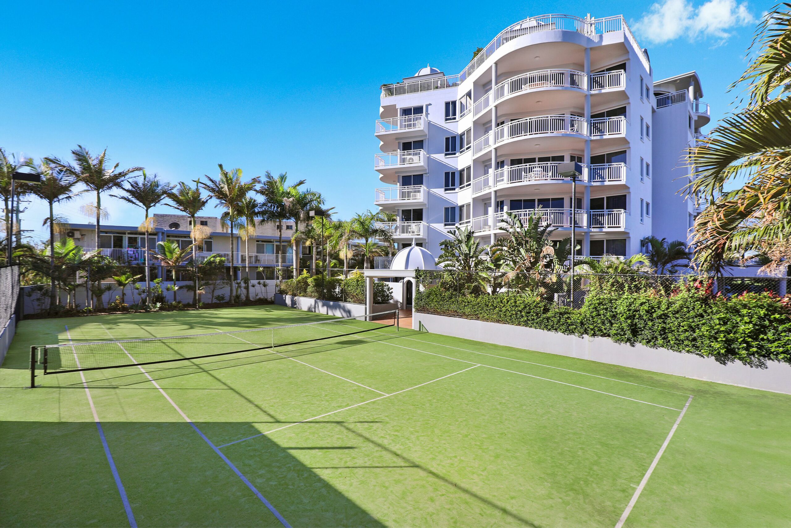 Beachside Resort - Kawana Waters