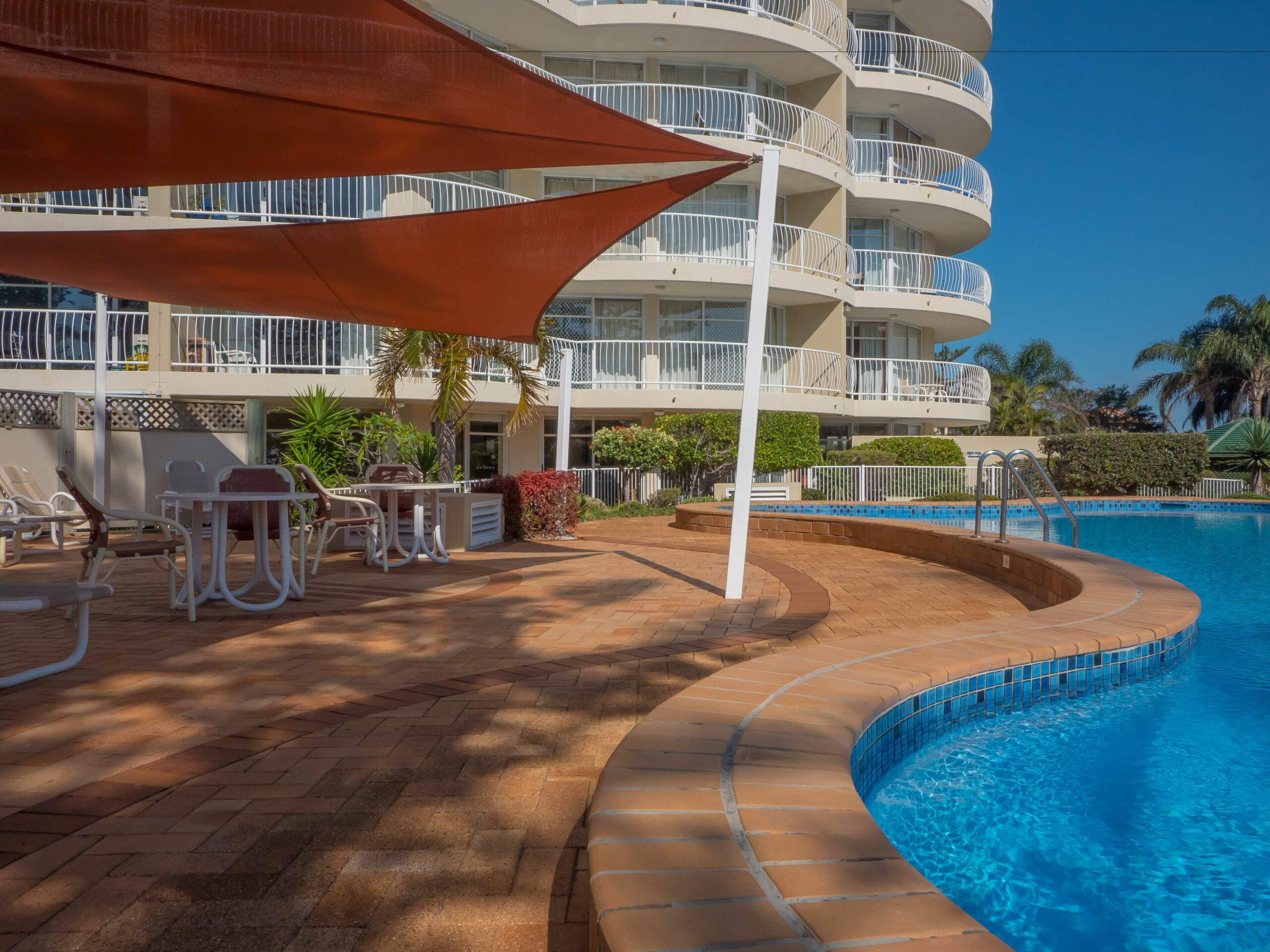 Burleigh Surf Apartments