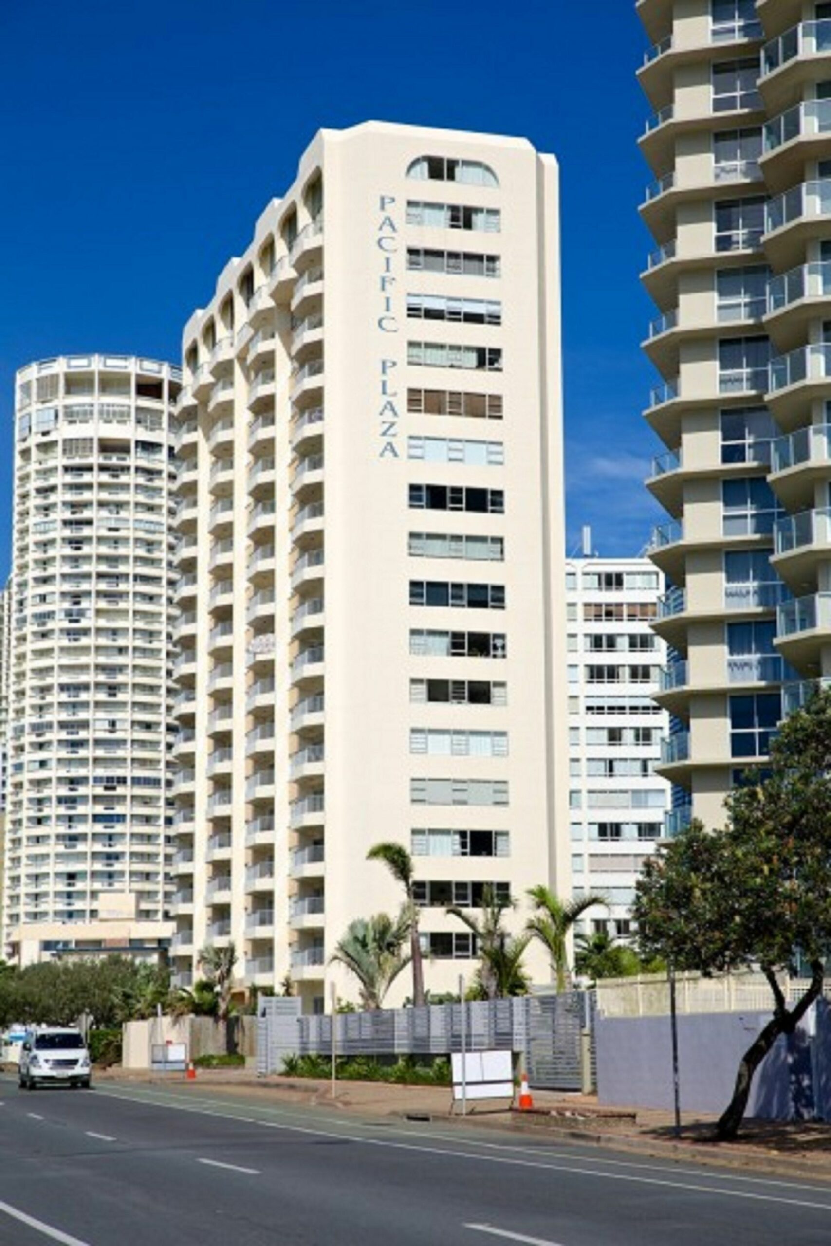 Pacific Plaza Apartments