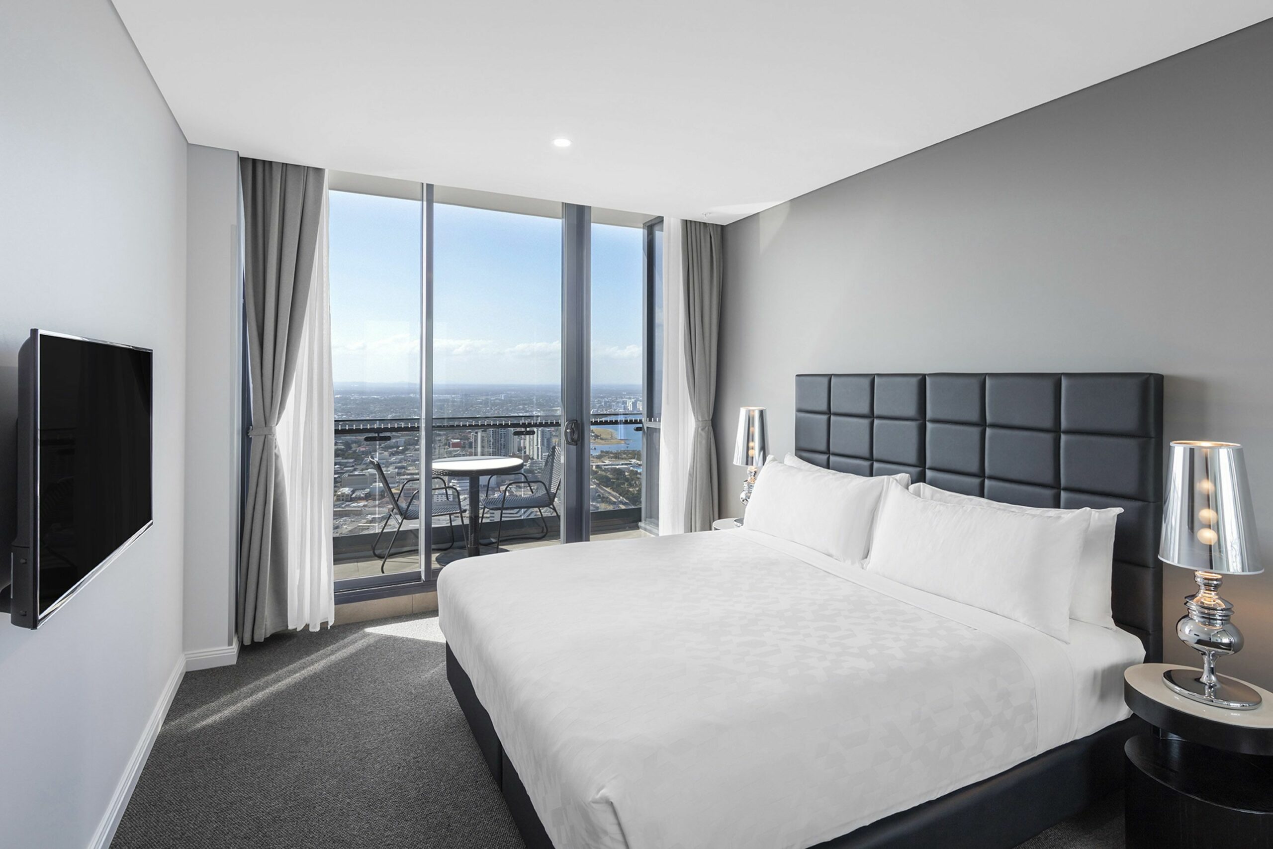 Meriton Suites Southport, Gold Coast