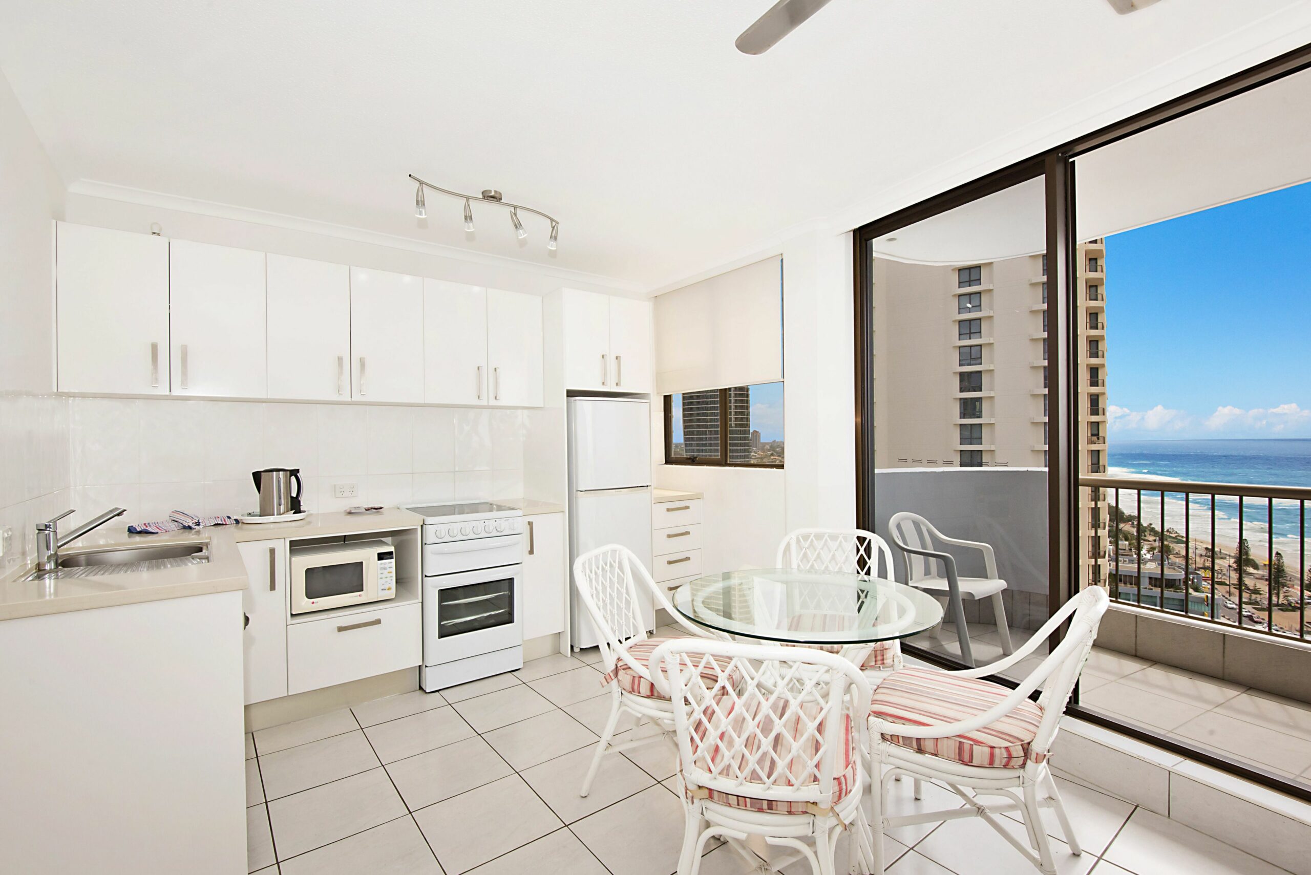 Surfers International Gold Coast Accommodation