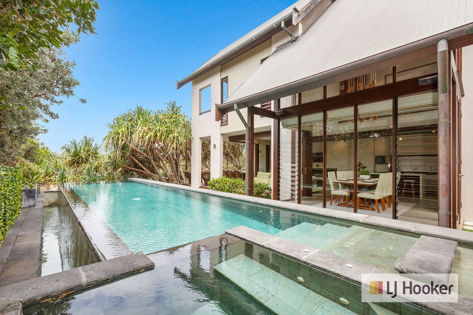 Kingscliff Balinese Beachfront Retreat