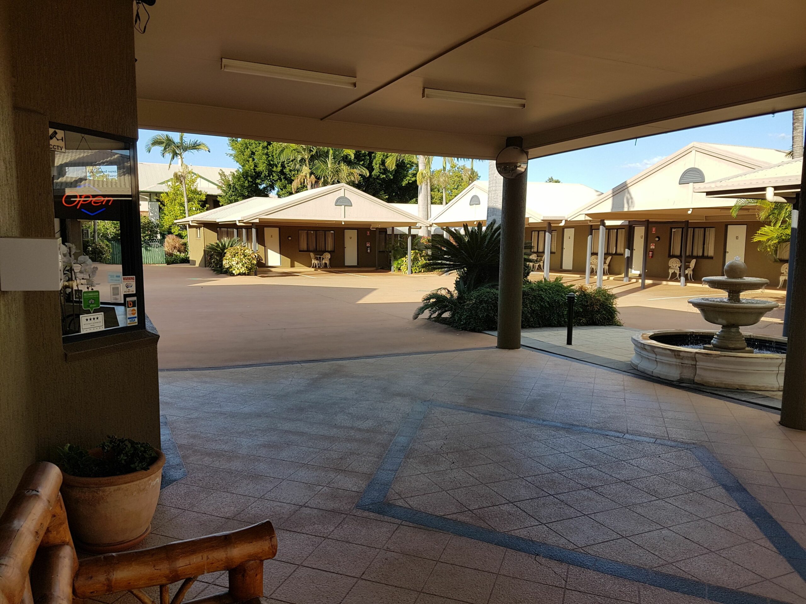 Rockhampton Palms Motor Inn