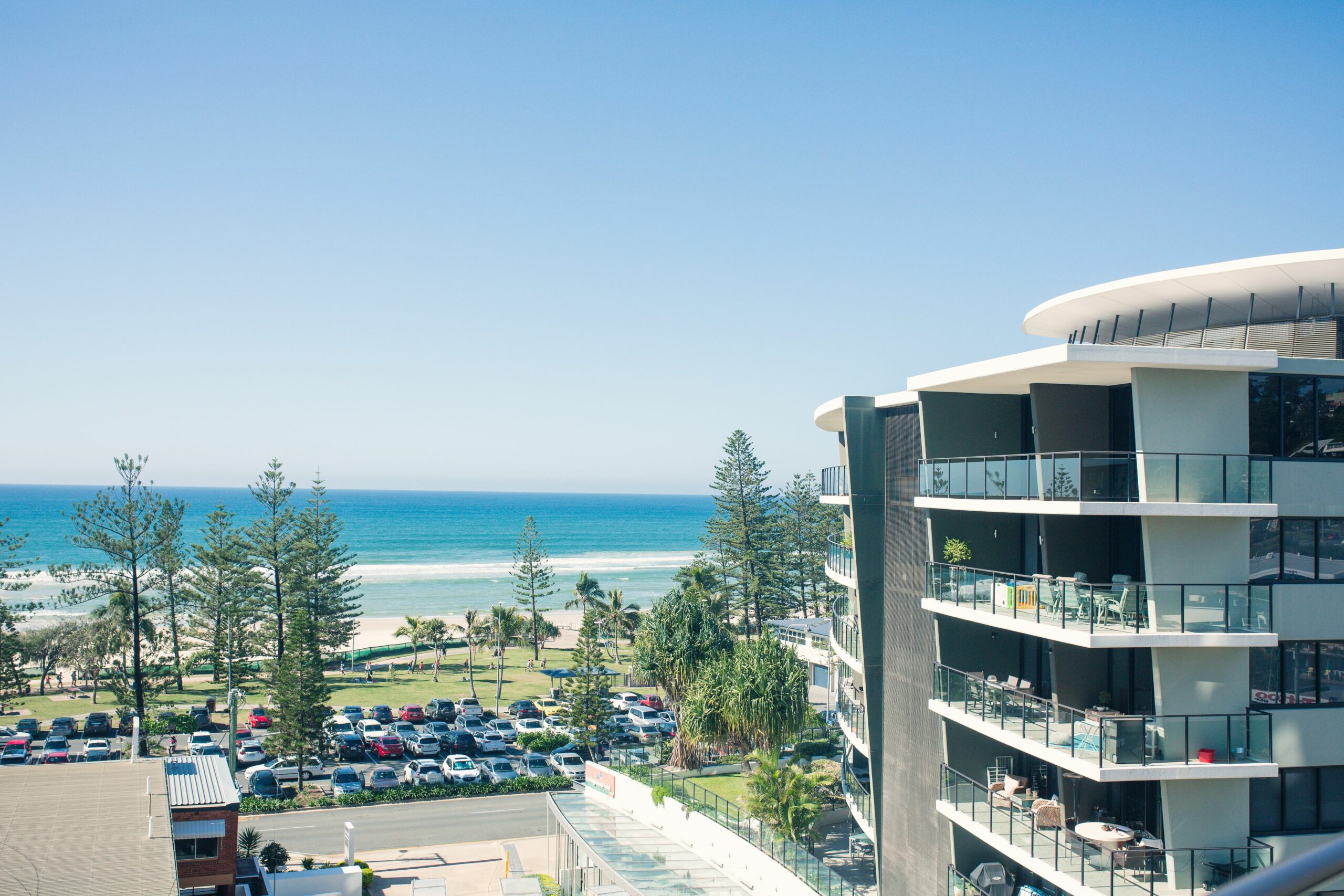 Ambience on Burleigh Beach