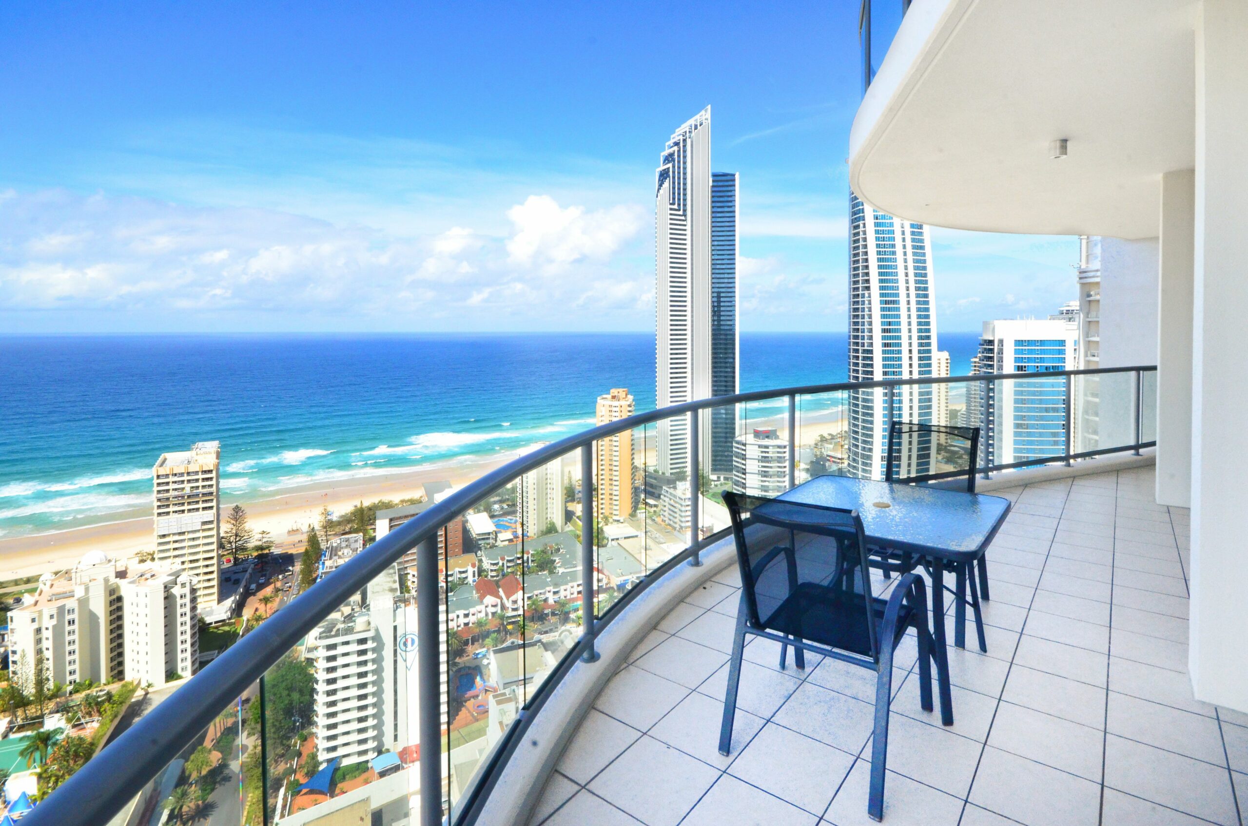 Chevron Renaissance - HR Surfers Paradise