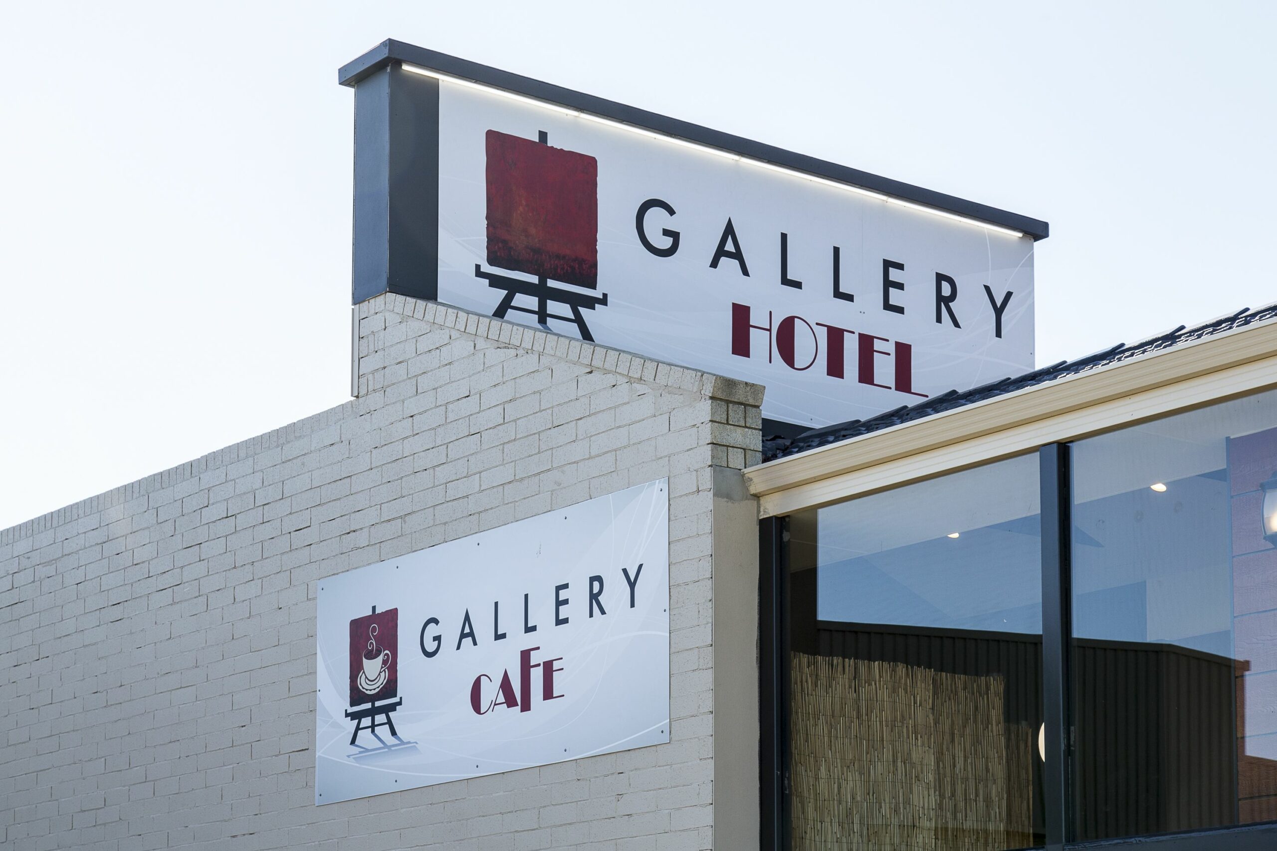 Gallery Hotel