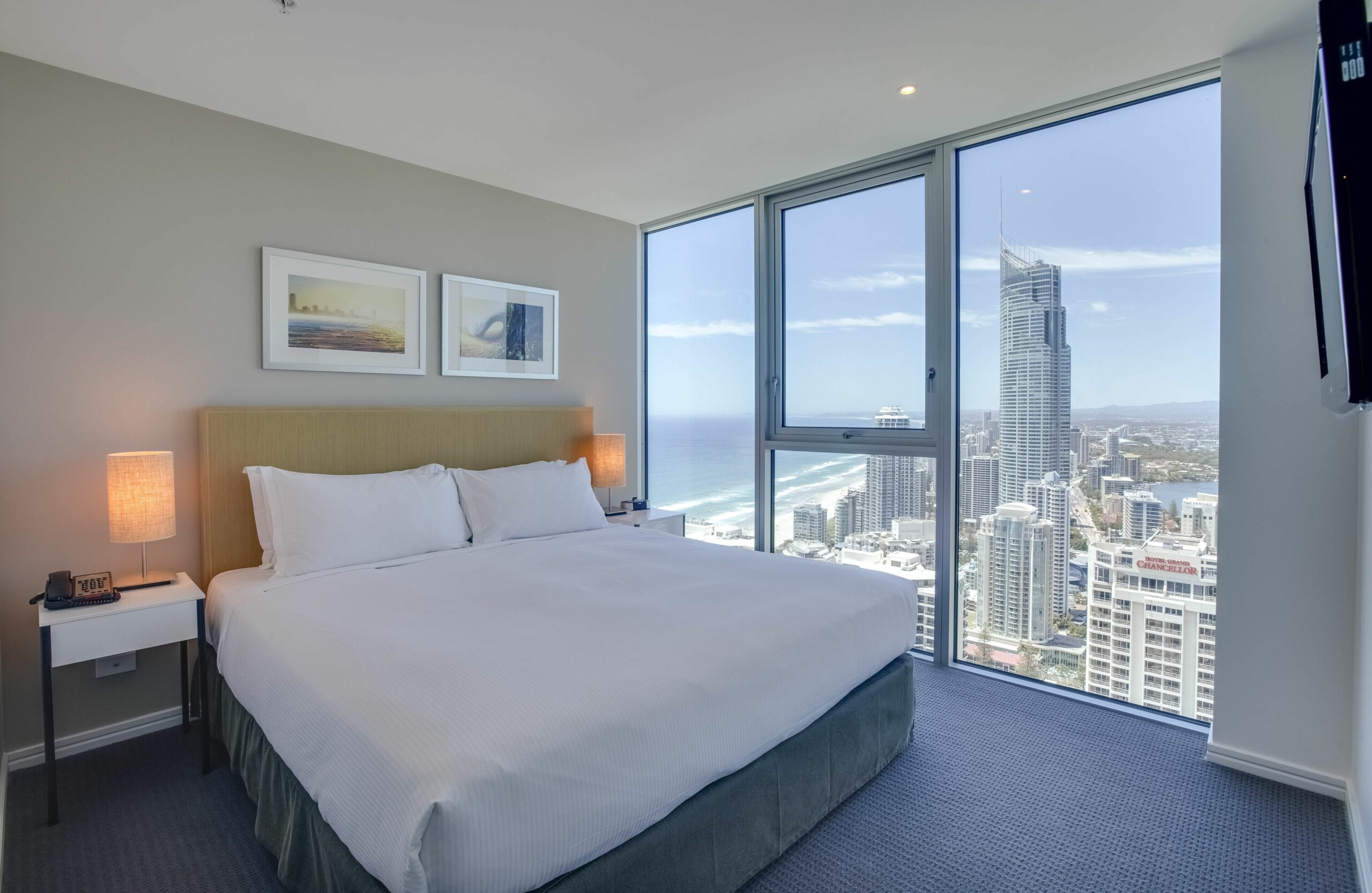 Hilton Surfers Paradise Hotel and Residences