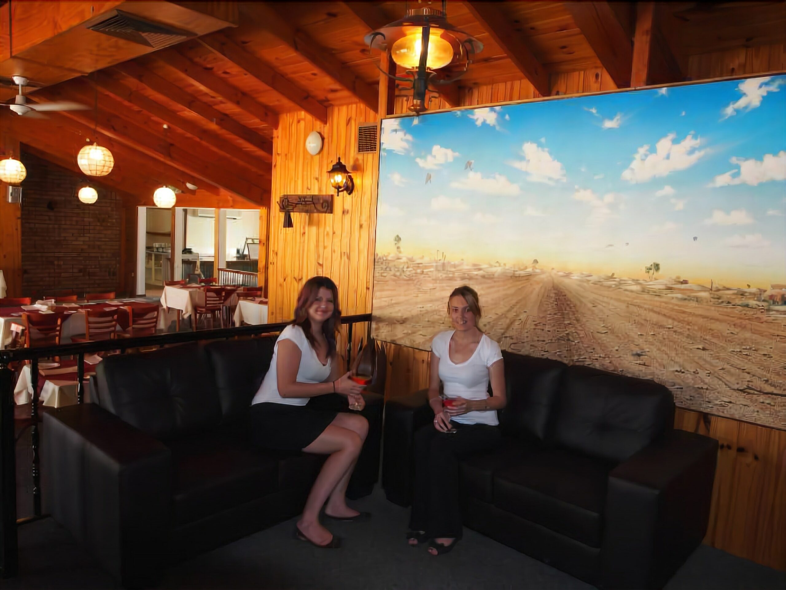 Lightning Ridge Outback Resort & Caravan Park