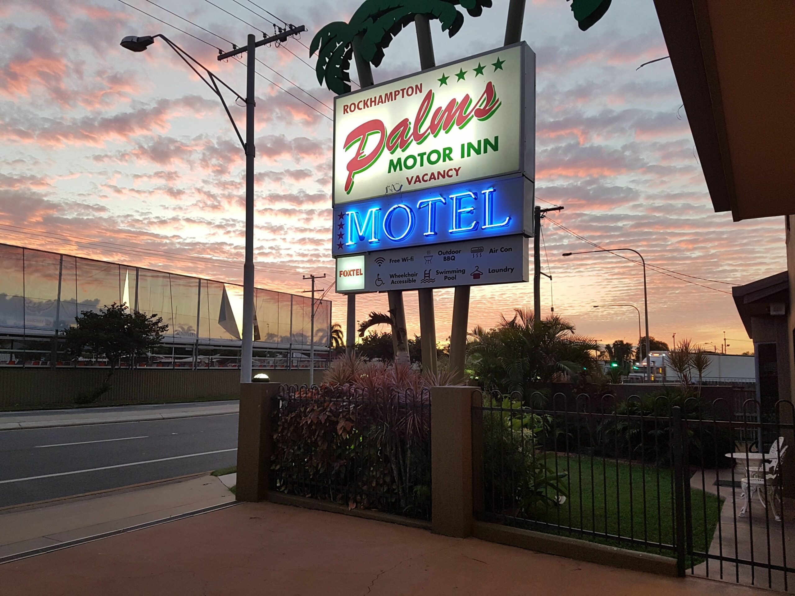 Rockhampton Palms Motor Inn