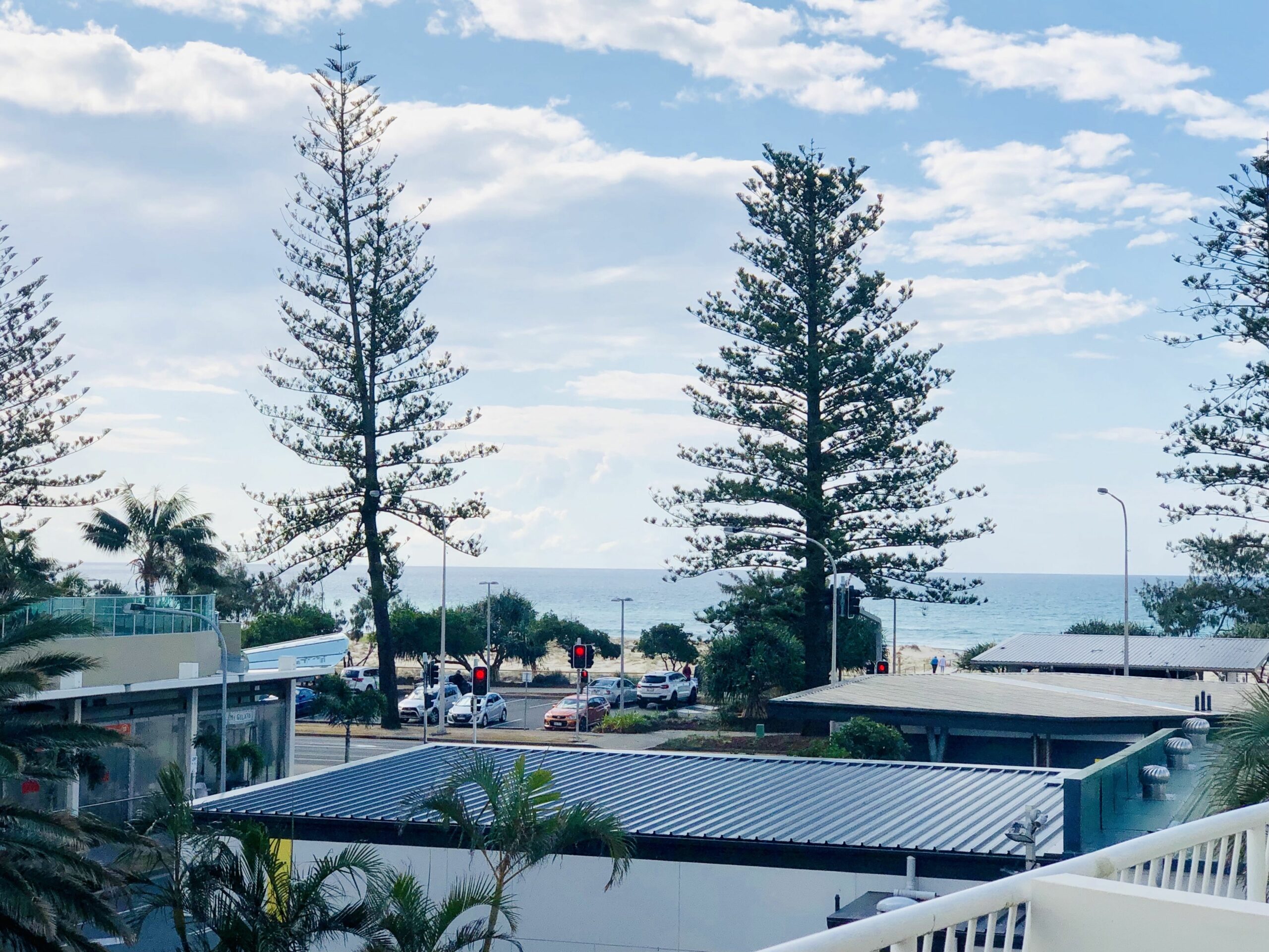 Kirra Beach Apartments