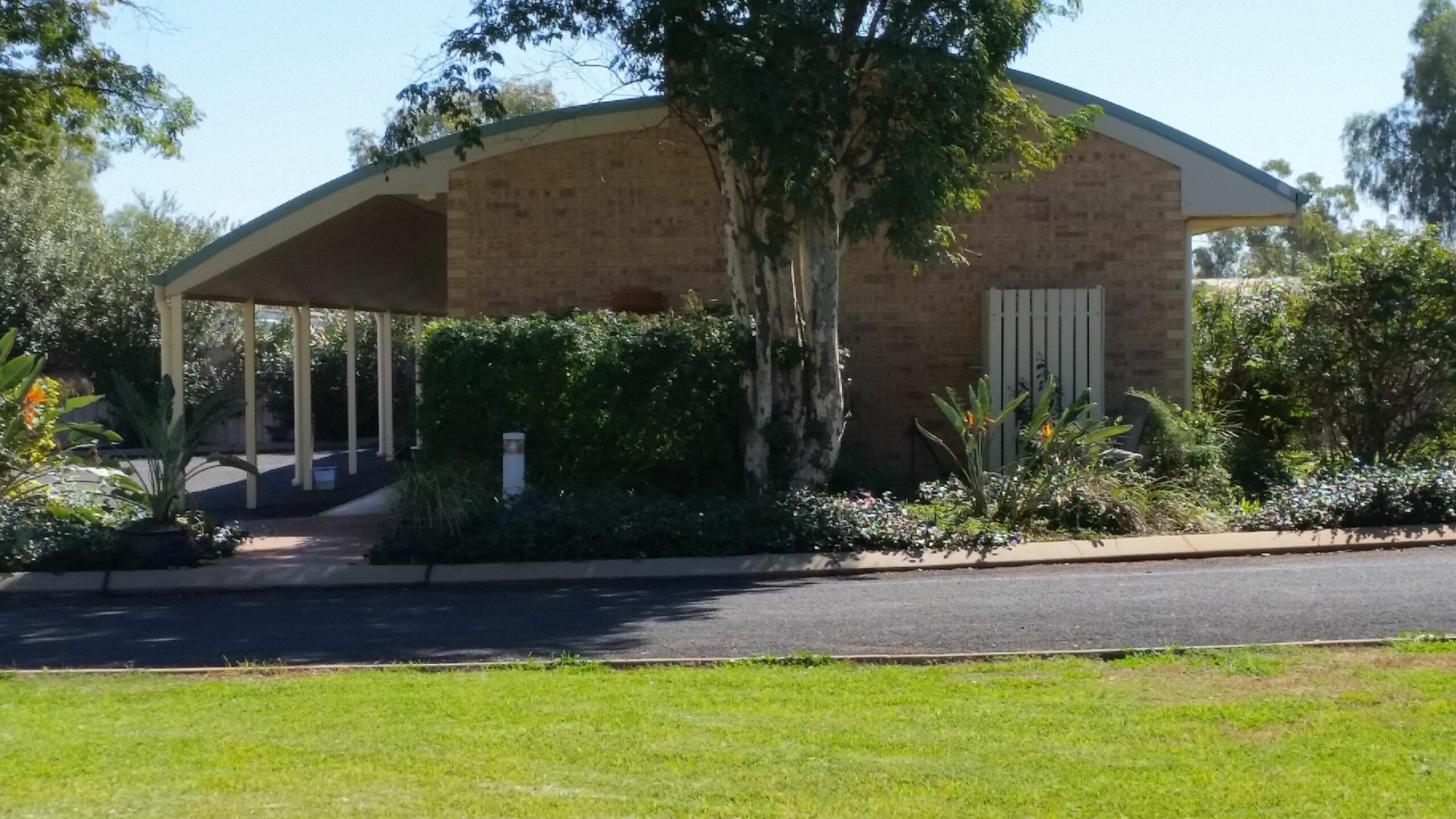 Mulga Country Motor Inn