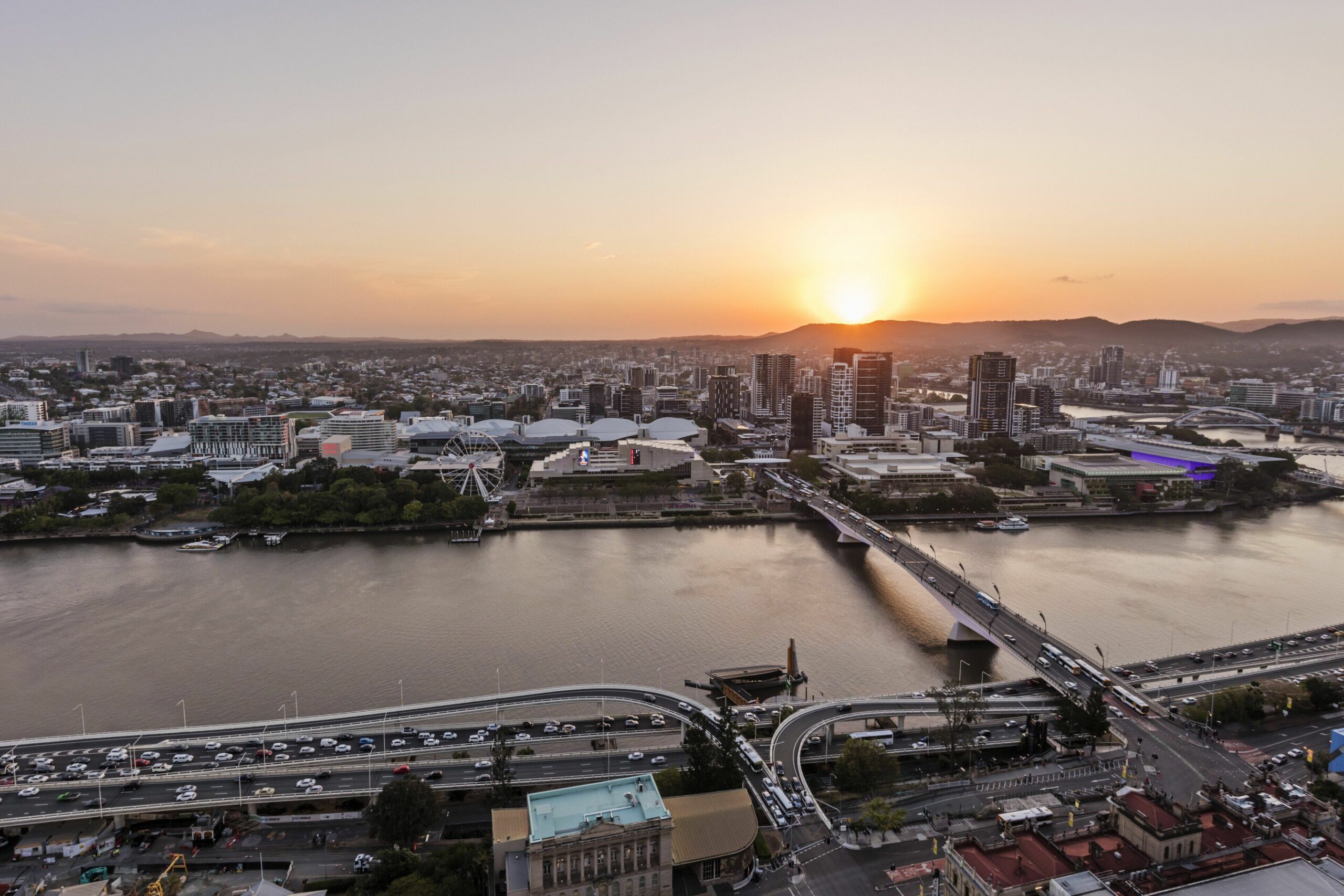 Oaks Brisbane Casino Tower Suites