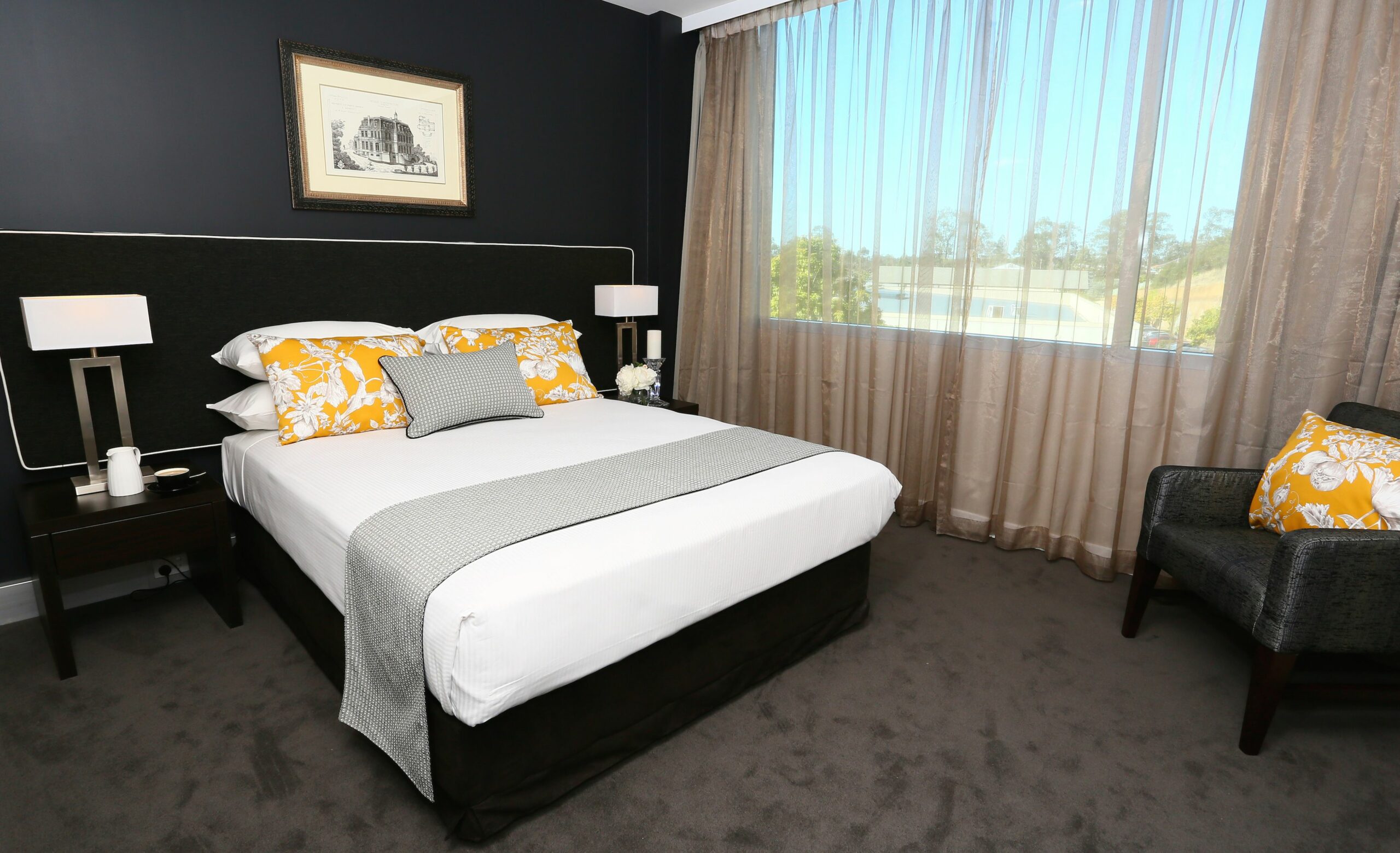 Springfield Lakes Boutique Hotel