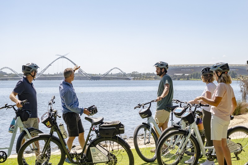 Majestic Foreshore and East Perth Bike Tour