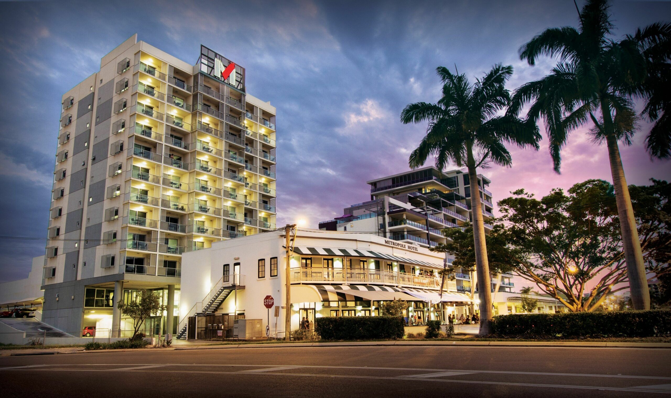 Oaks Townsville Metropole Hotel