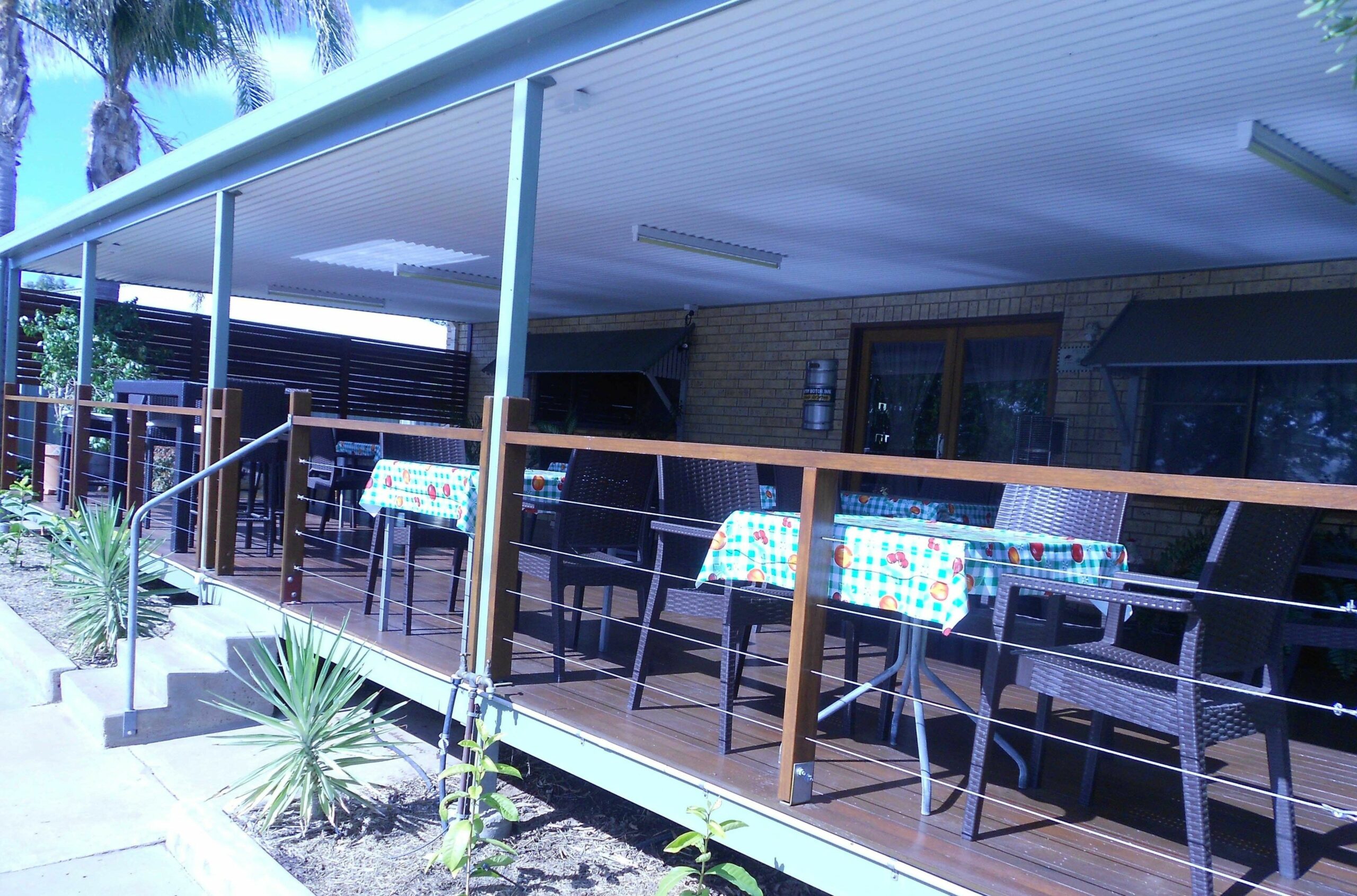 Barcaldine Country Motor Inn