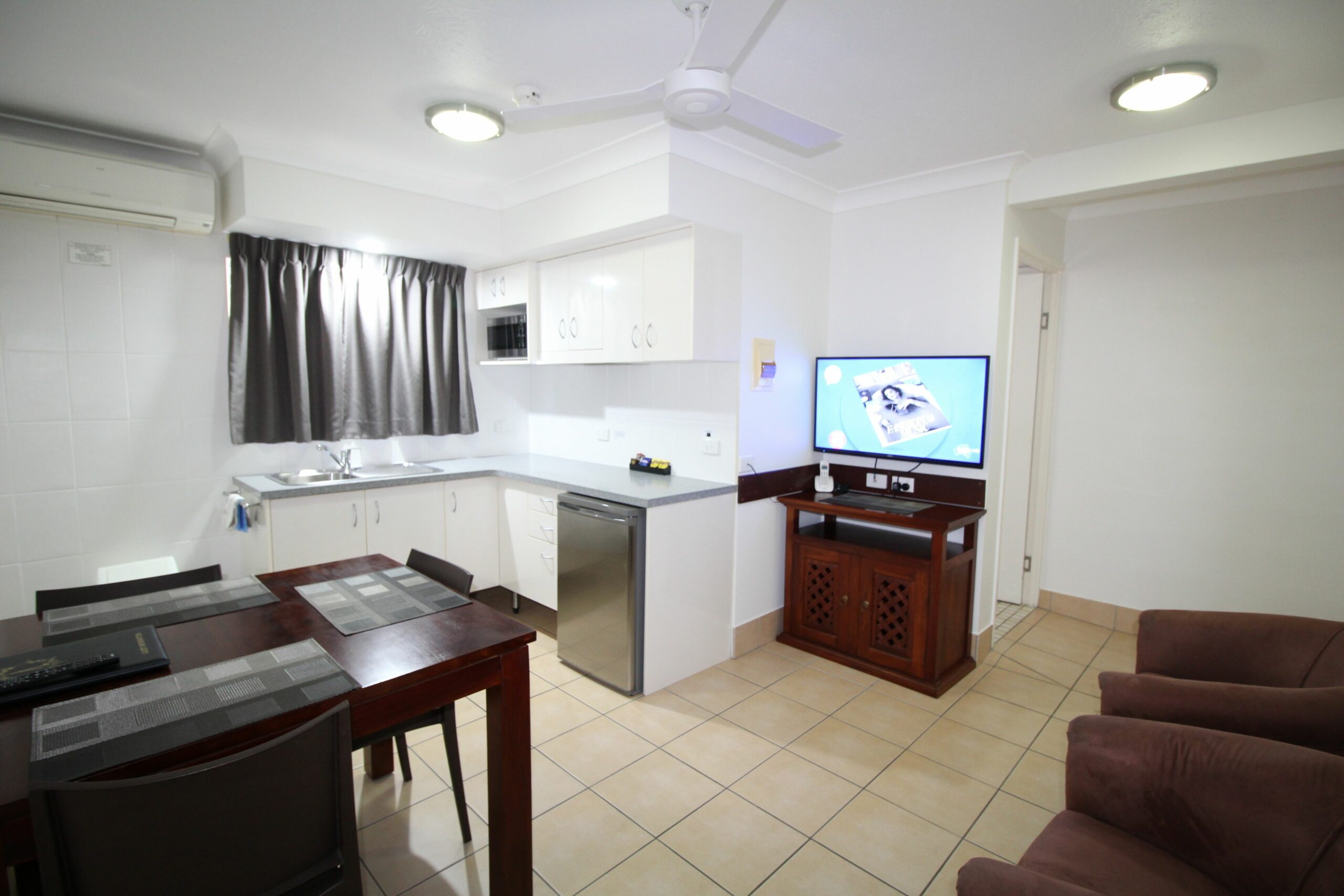 Endeavour Inn - Emu Park