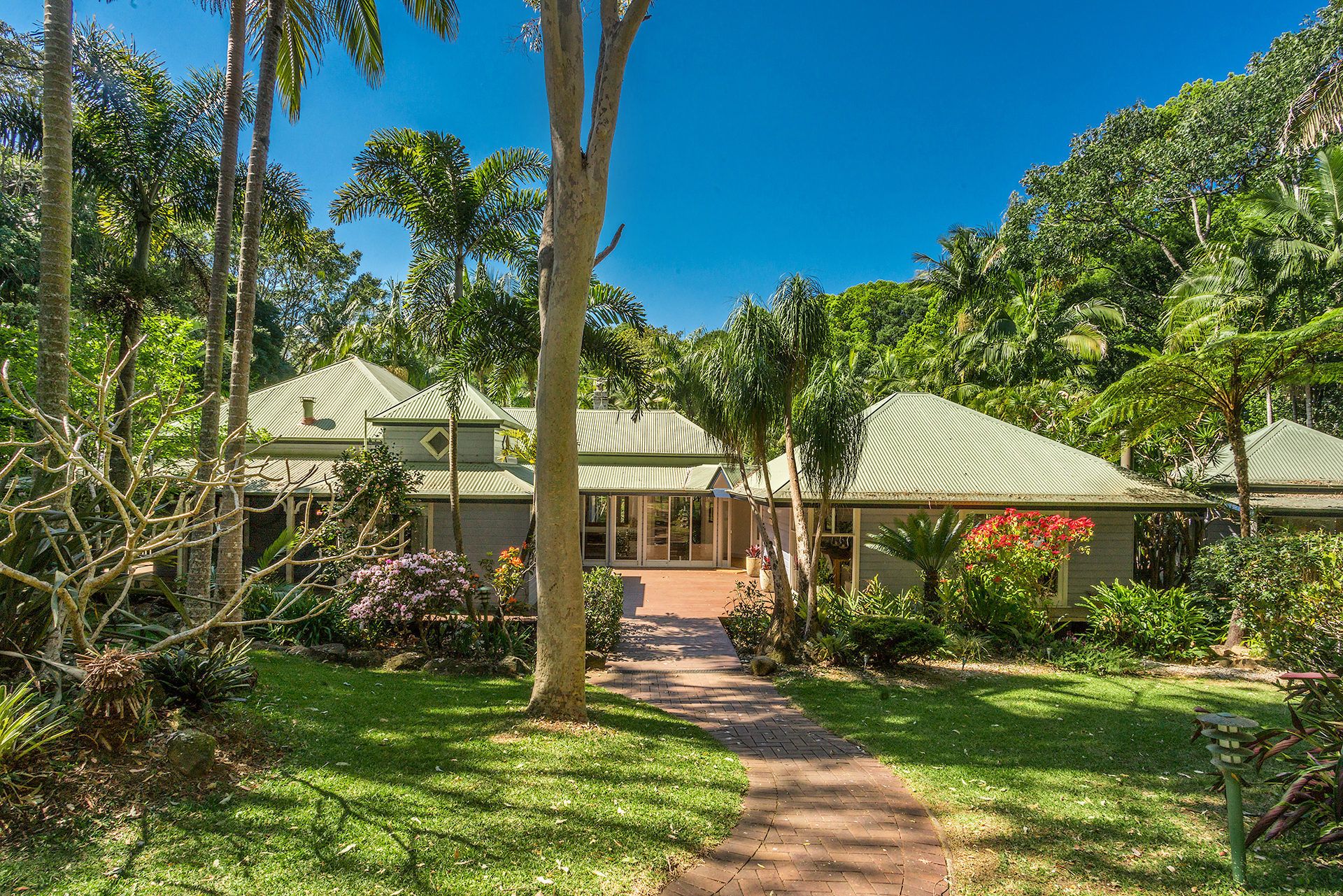 Brookbank - Byron hinterland estate