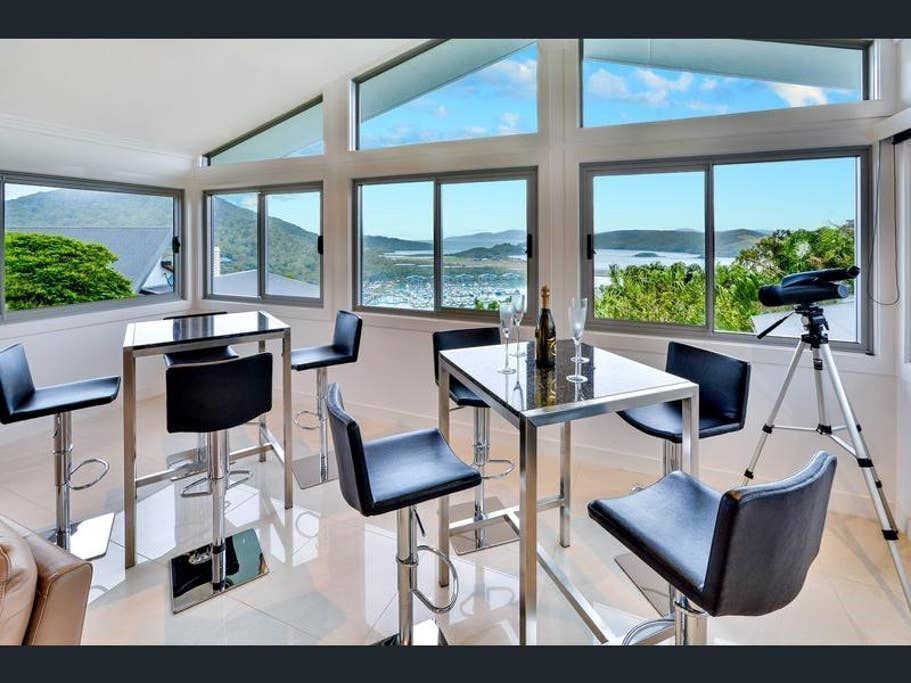 Jasmine House - Stunning House on Hamilton Island