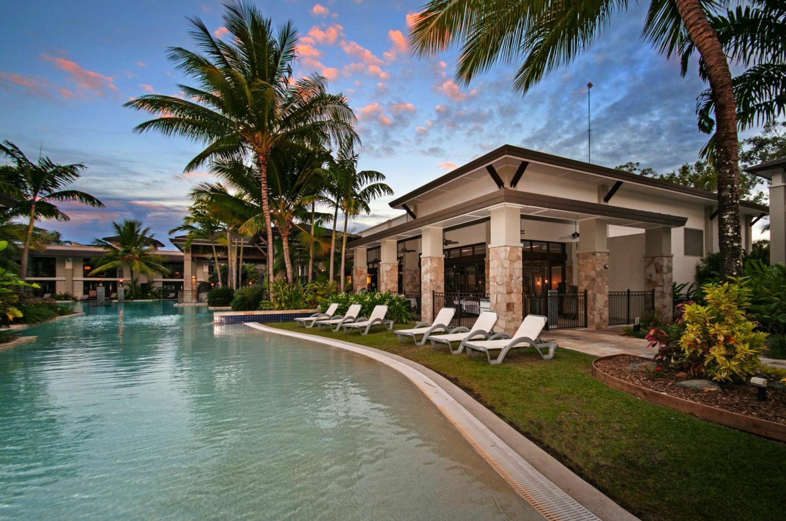 Sea Temple Port Douglas Luxury Penthouses - Swim Outs & Spa Apartments