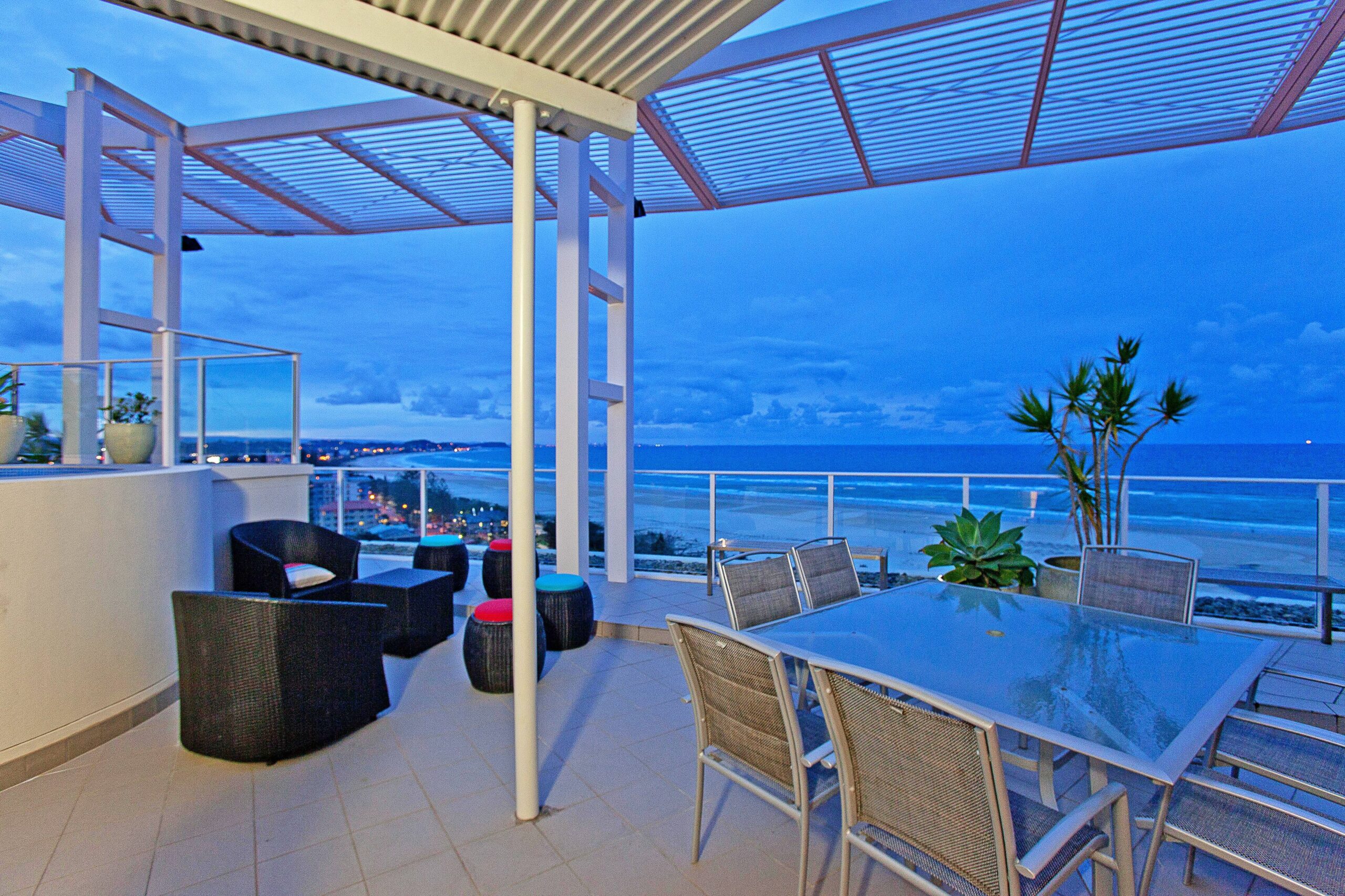 Kirra Surf Apartments