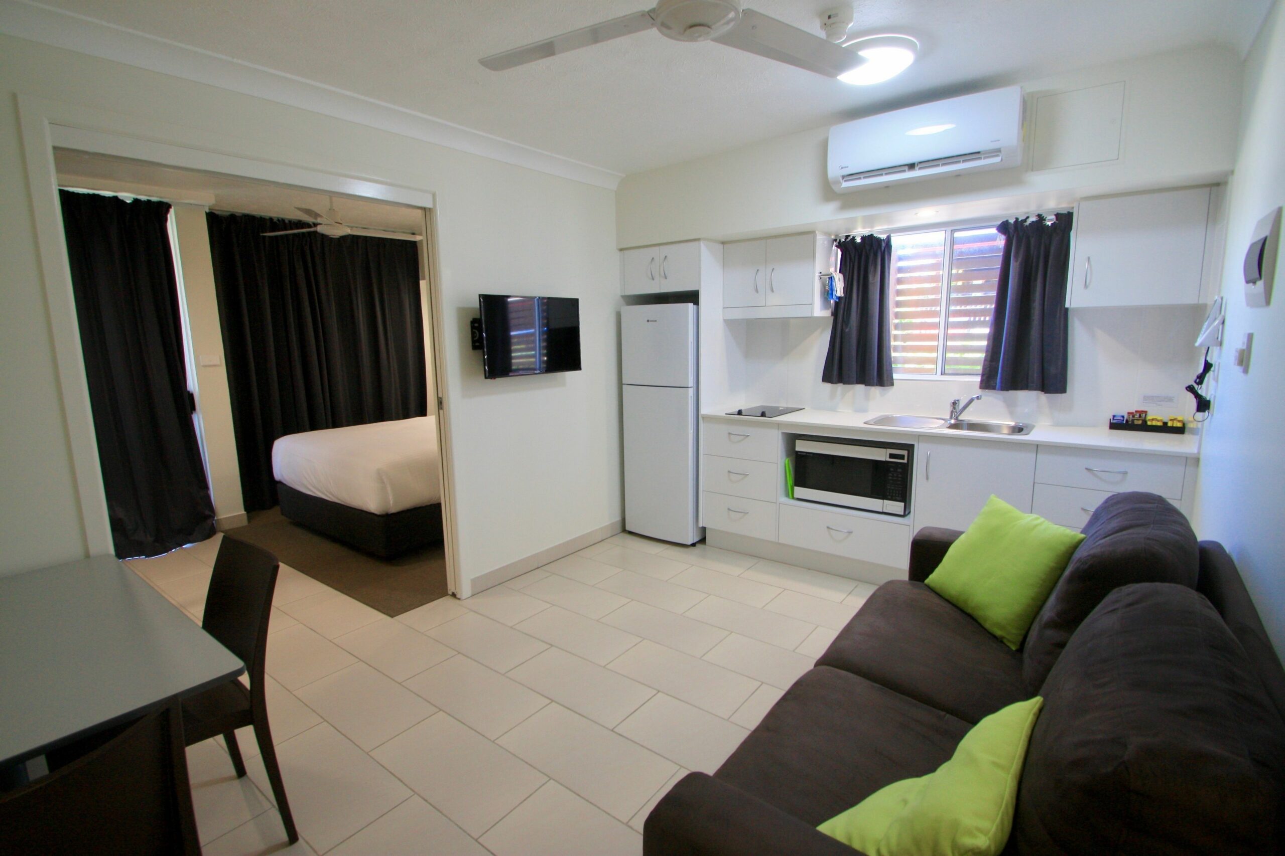 Endeavour Inn - Emu Park