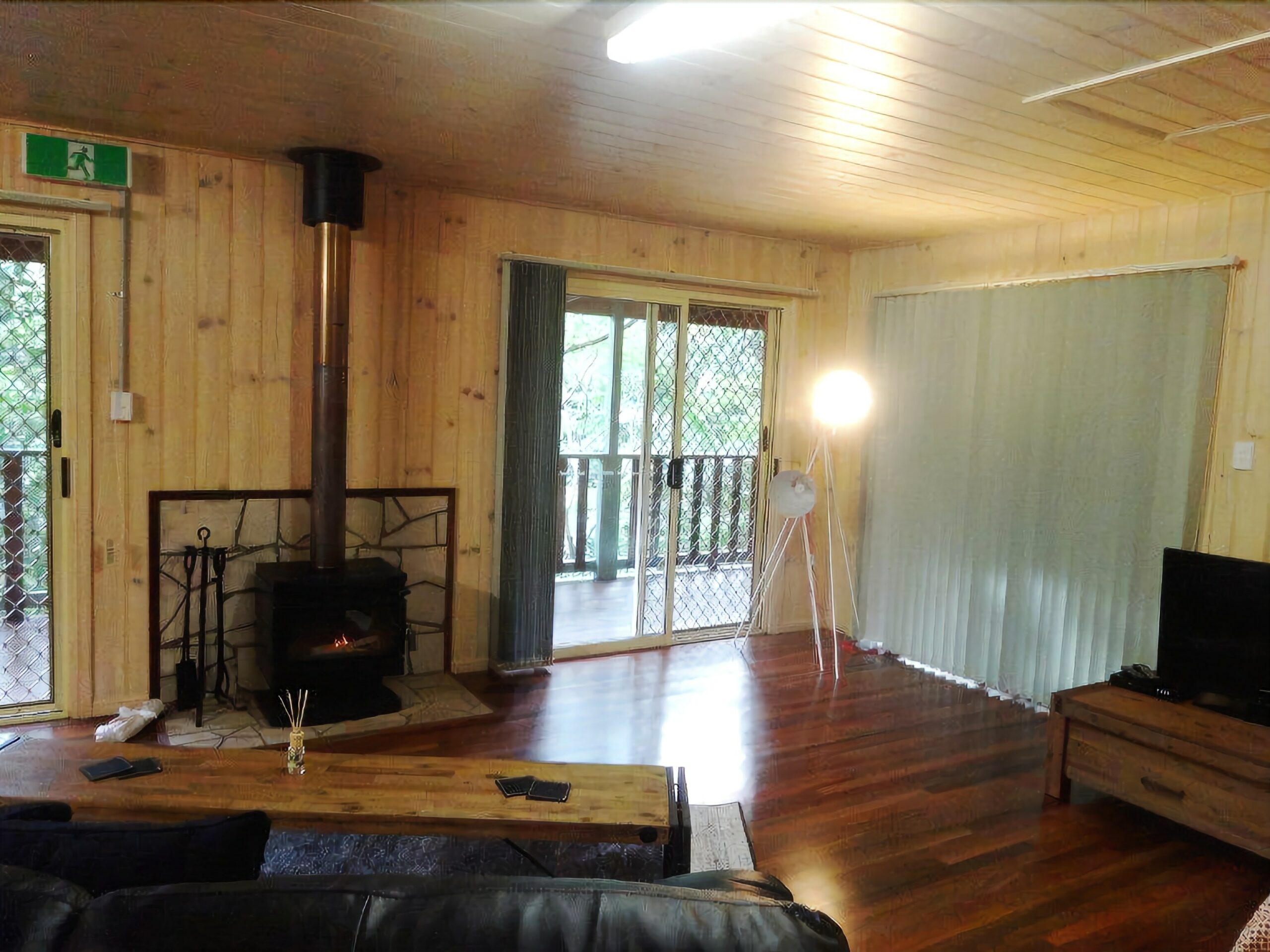 Treetops Accommodation Montville