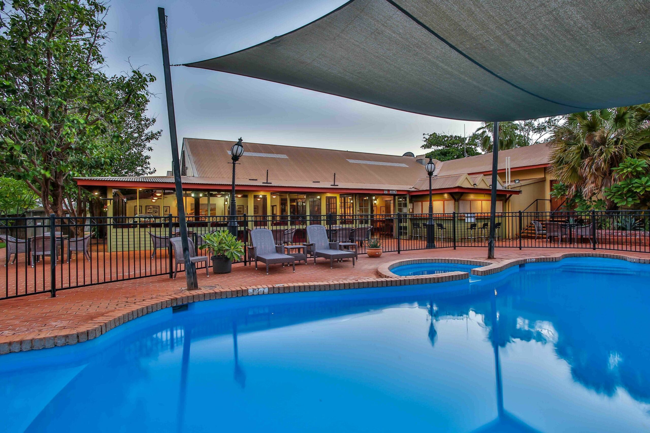 Kimberley Hotel Halls Creek